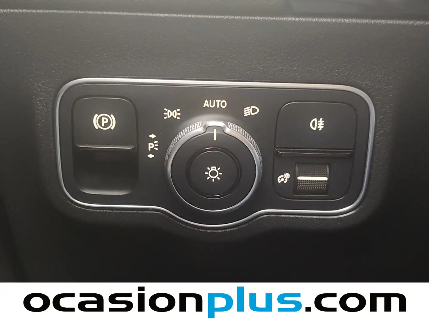 Foto Mercedes GLA Mercedes-Benz GLA GLA 200 D (150 CV) Pack AMG