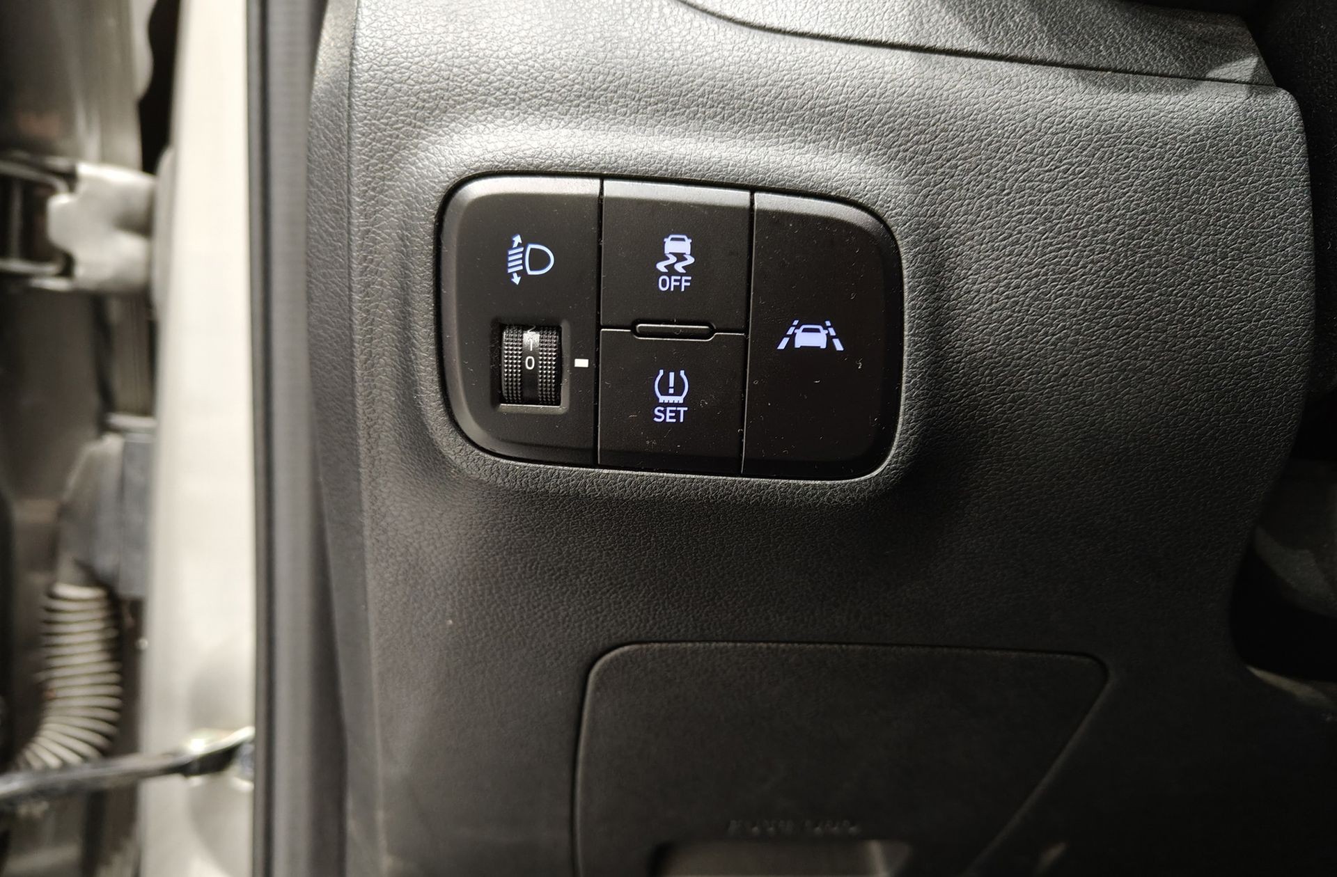 Hyundai i10 1.0 Klass - foto 7