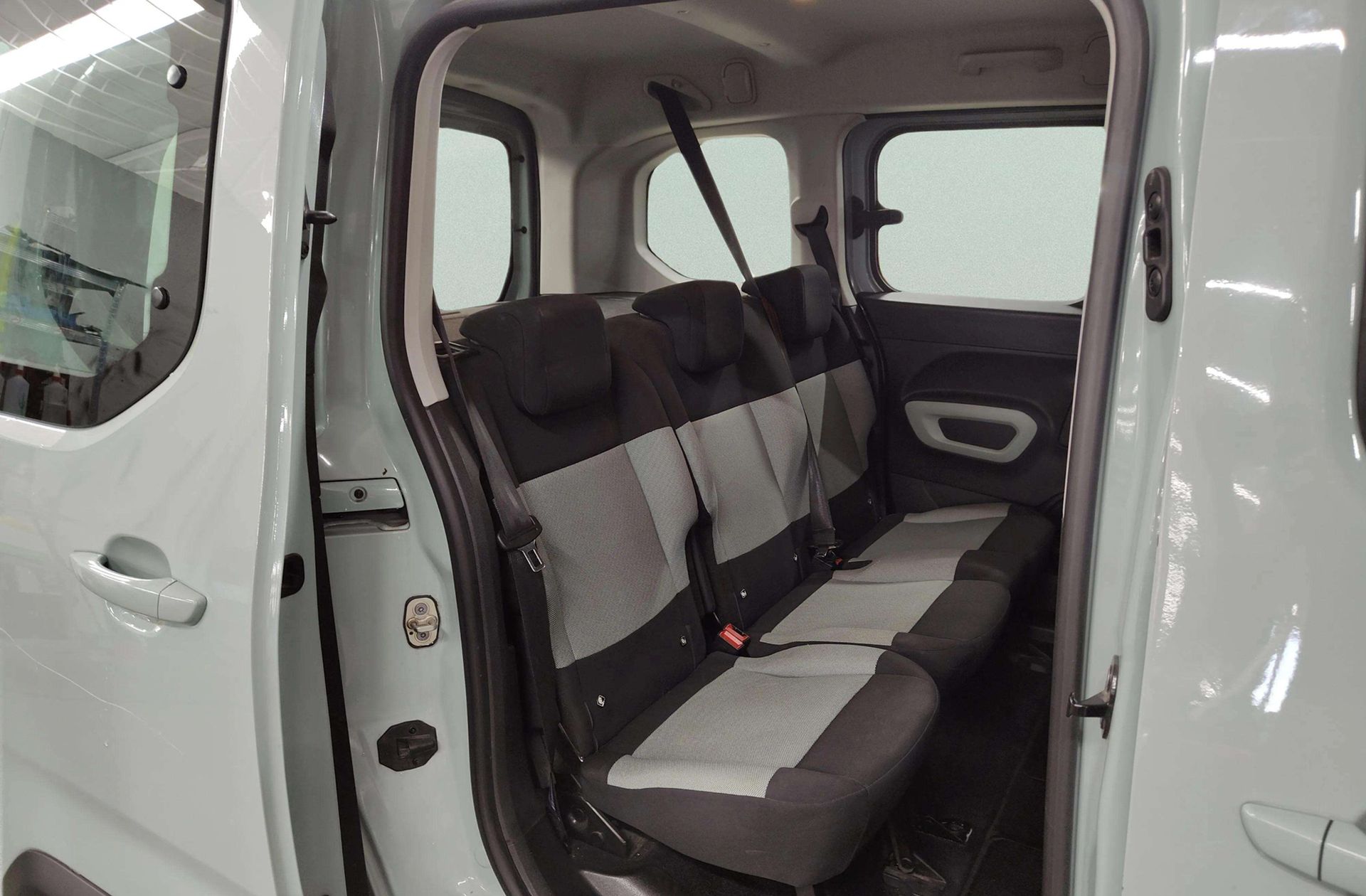 Citroën Berlingo Combi BlueHDi 100 Talla M Feel - foto 16