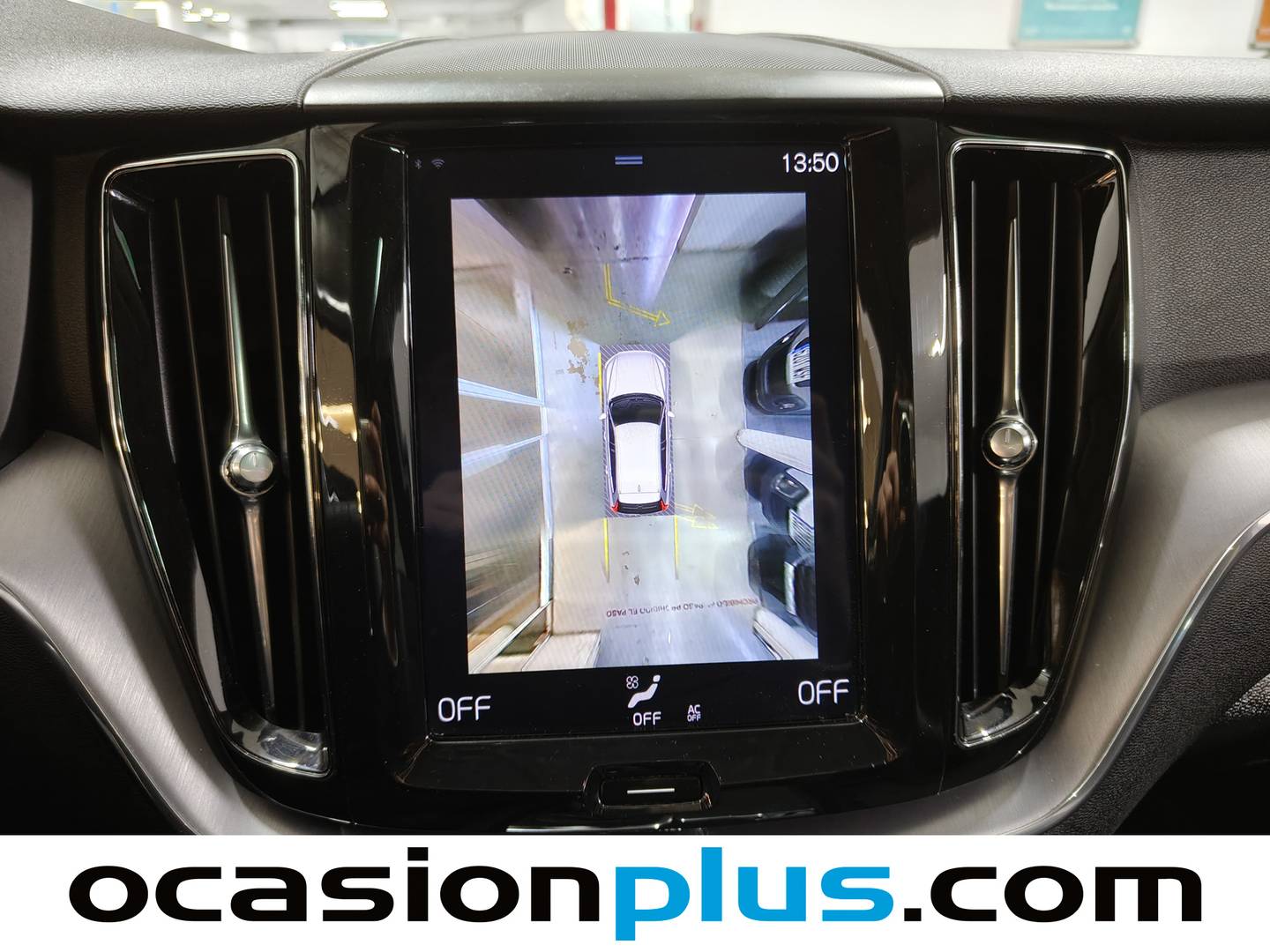 Foto Volvo XC60 Volvo XC60 2.0 T4 Momentum Auto (190 CV)