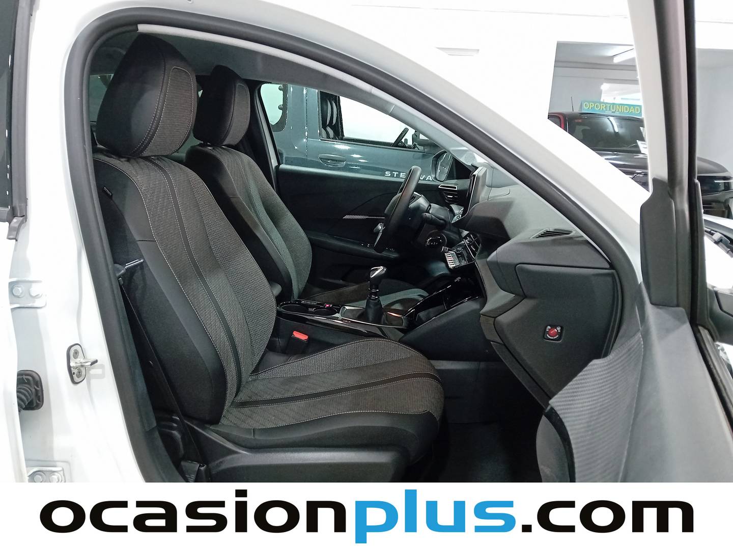 Foto Peugeot 208 Peugeot 208 PureTech 100 Allure (100 CV)