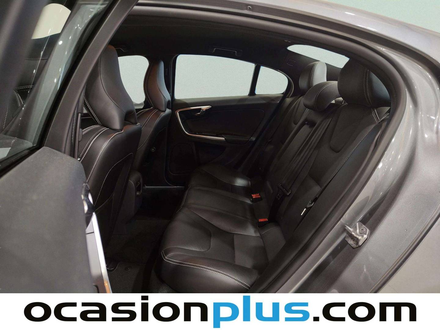 Foto asientos traseros Volvo S60 Volvo S60 D3 Momentum Auto (150 CV)