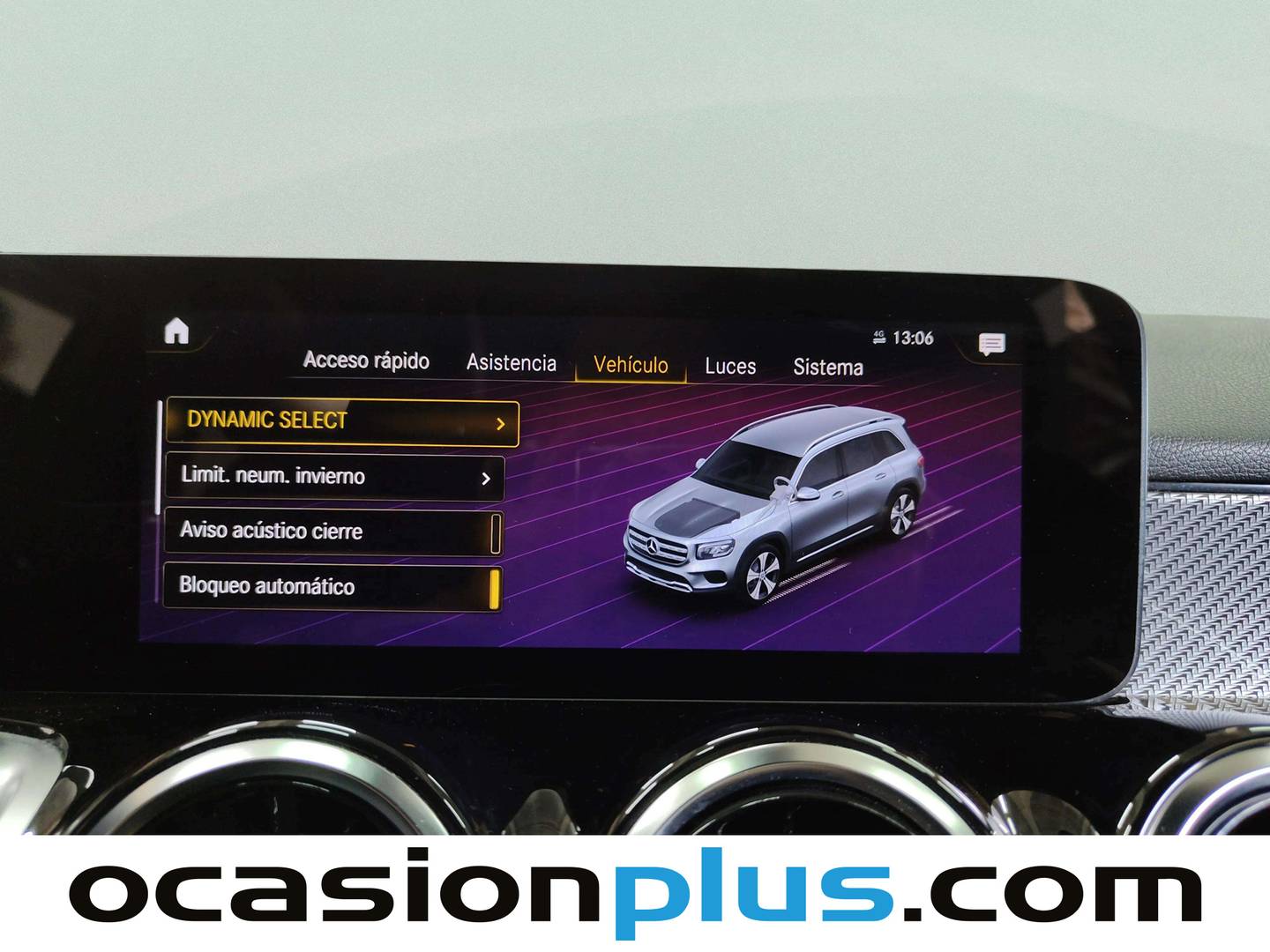 Foto Mercedes GLB Mercedes-Benz GLB 200 d (150 CV) Pack AMG