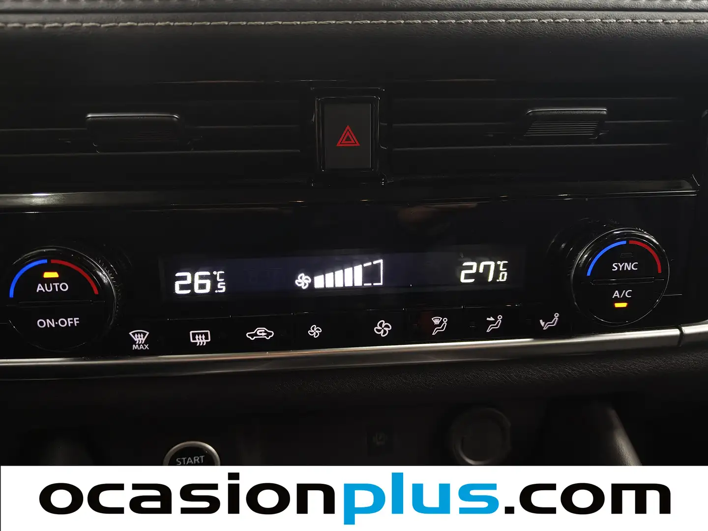 Foto Nissan QASHQAI Nissan Qashqai DIG-T 140 N-Connecta (140 CV)