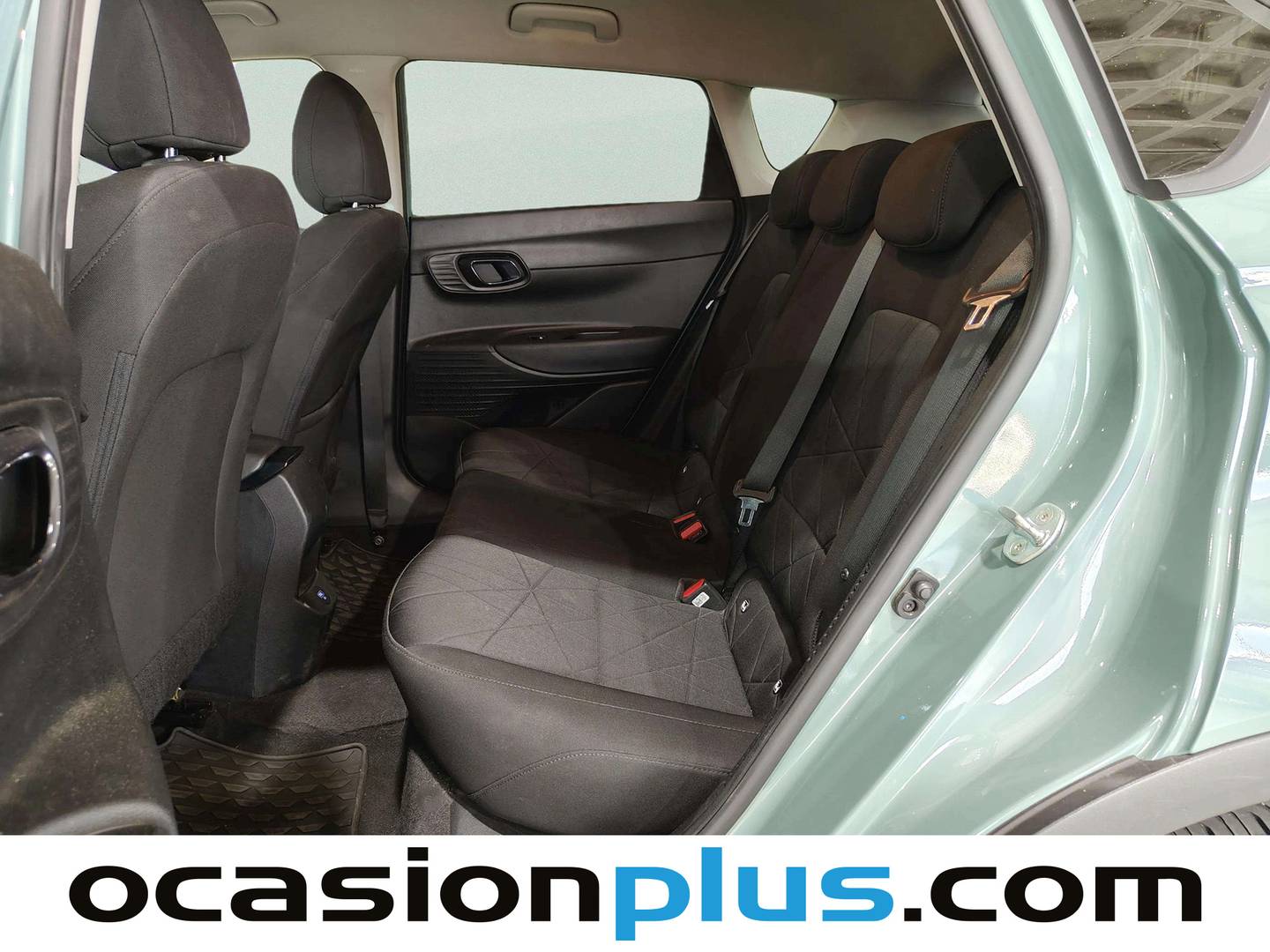 Foto asientos traseros Hyundai Bayon Hyundai Bayon 1.0 TGDI 48V Tecno (100 CV)