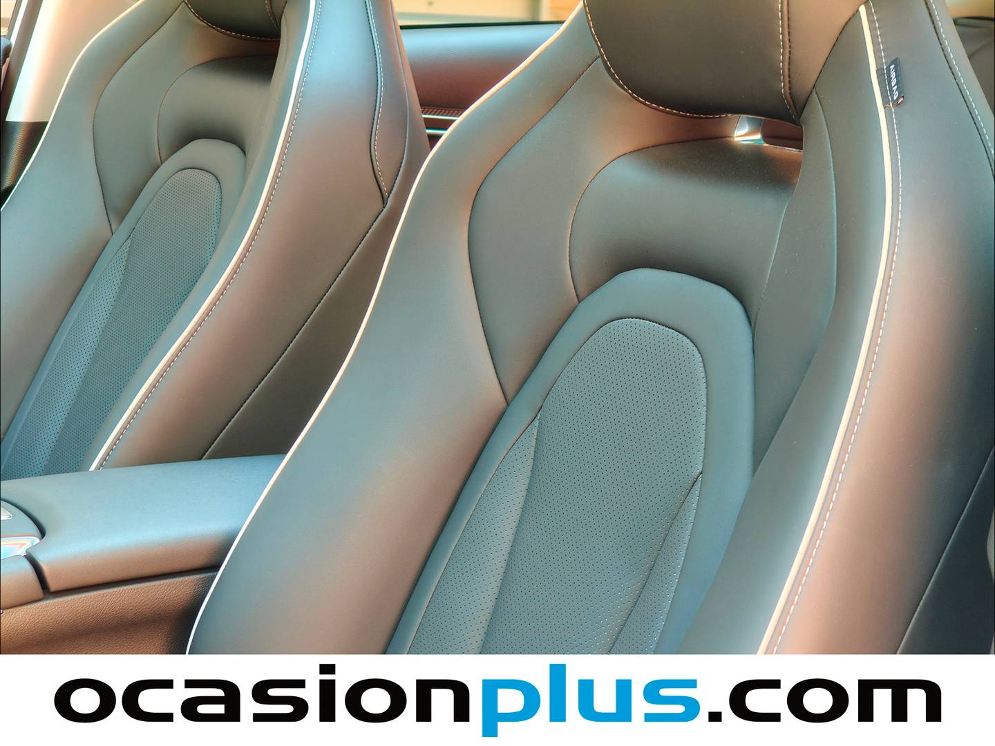 EBRO S700 EBRO S700 1.6 TGDI Luxury 7 DCT (147 CV) 147cv