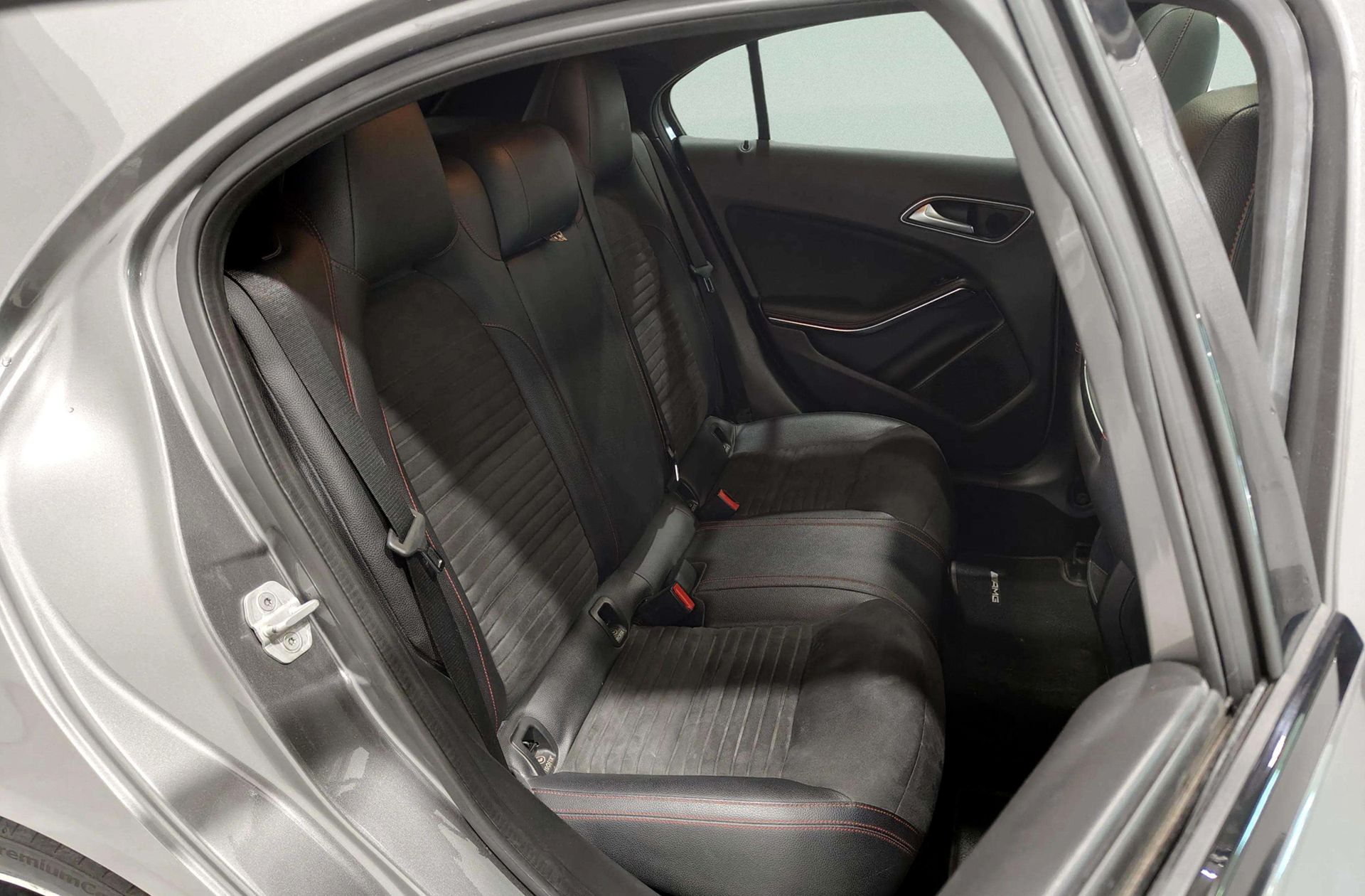 Mercedes-Benz Clase A 200 d - foto 18