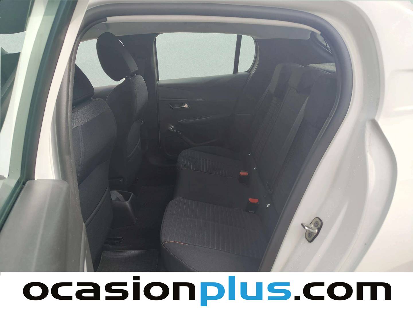 Foto asientos traseros Peugeot 208 Peugeot 208 BlueHDi 100 Active (100 CV)