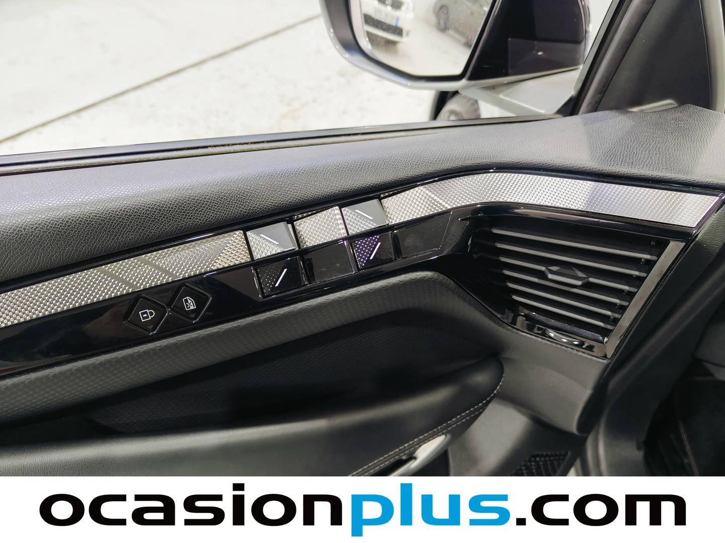 Foto DS DS 4 DS DS4 PureTech 130 Bastille Auto (130 CV)