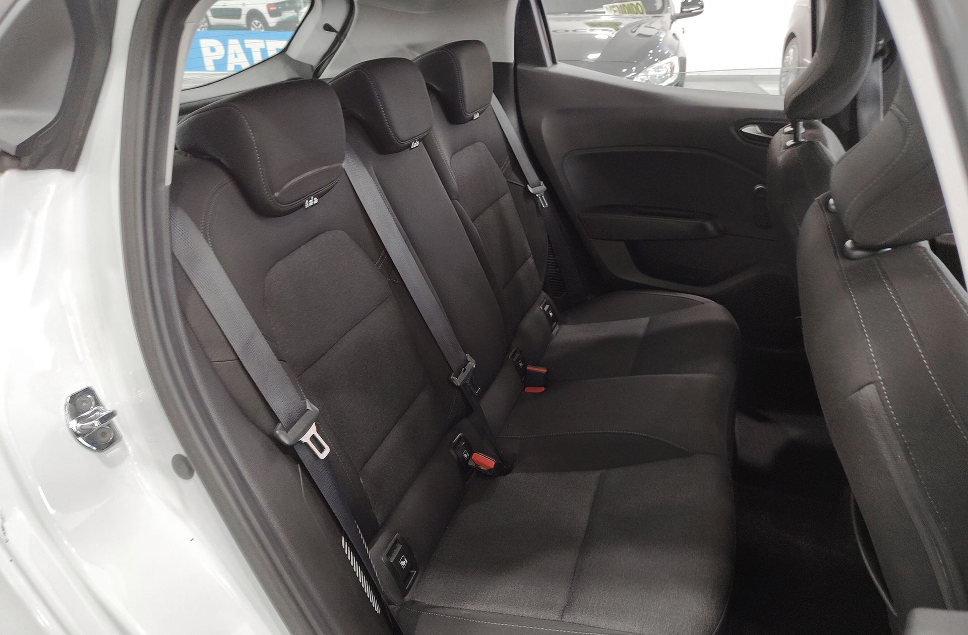 Renault Clio Intens E-Tech Híbrido - foto 16