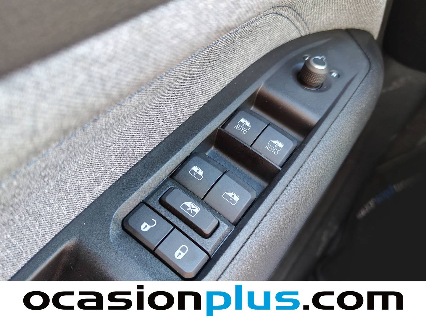 Foto Jeep Compass Jeep Compass 1.3 Gse T4 Longitude FWD MT (130 CV)