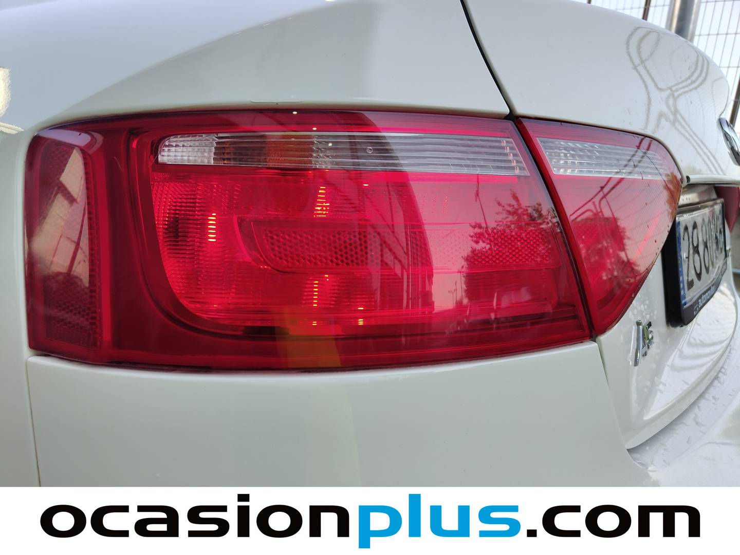 Equipamiento del Audi A5 Audi A5 Coupe 2.7 TDI (190 CV) Multitronic