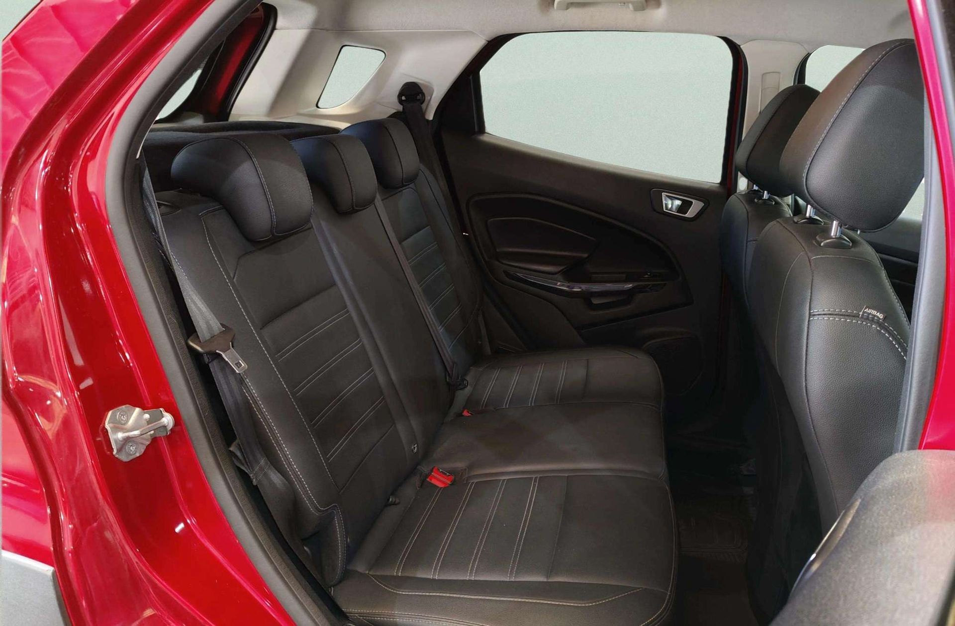 Ford EcoSport 1.0T EcoBoost Active - foto 20