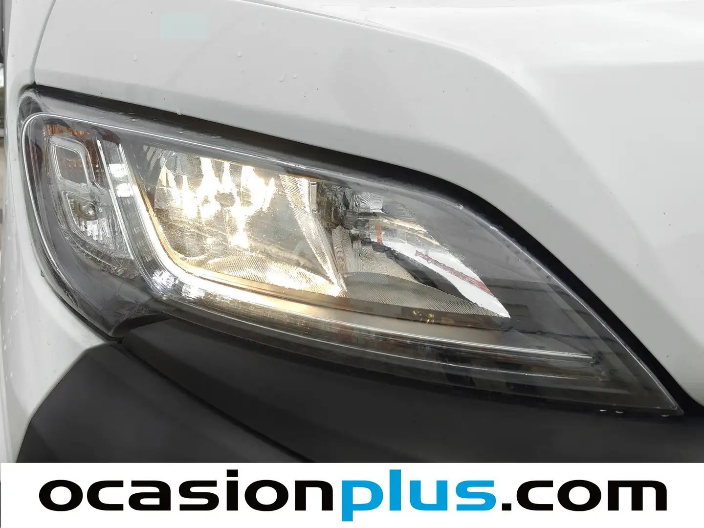 Foto Peugeot Boxer Peugeot Boxer BlueHDi 140 S&S 335 L3H2 (140 CV)