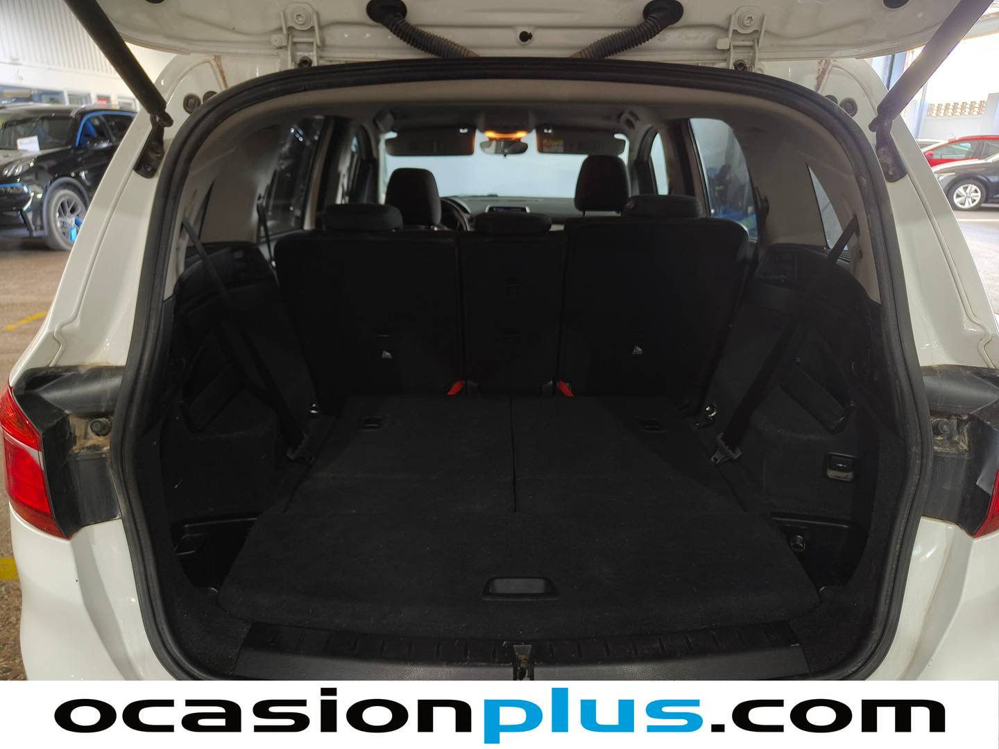 Fotos maletero BMW Serie 2 Gran Tourer BMW Serie 2 216d Gran Tourer Business (116 CV)