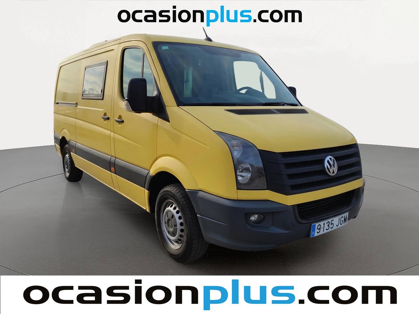 Foto delantera Volkswagen Crafter Volkswagen Crafter 30 Furgón Batalla Media TA 2.0 TDI BMT (109 CV) 2 plazas derecha
