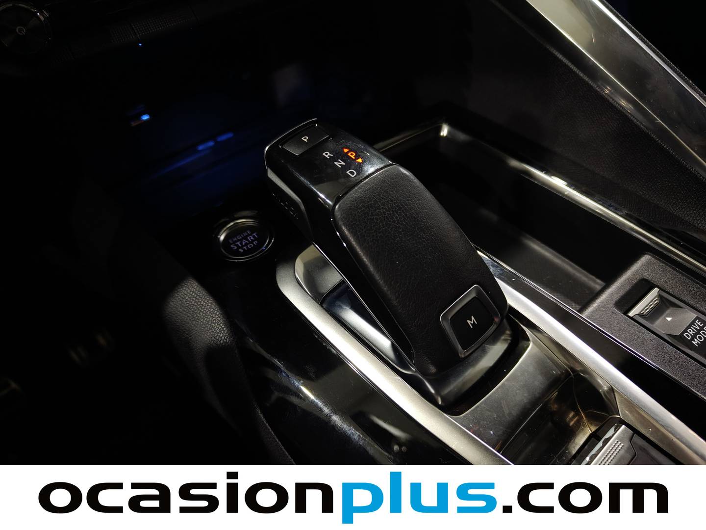 Foto Peugeot 3008 Peugeot 3008 BlueHDi 130 S&S GT EAT8 (130 CV)