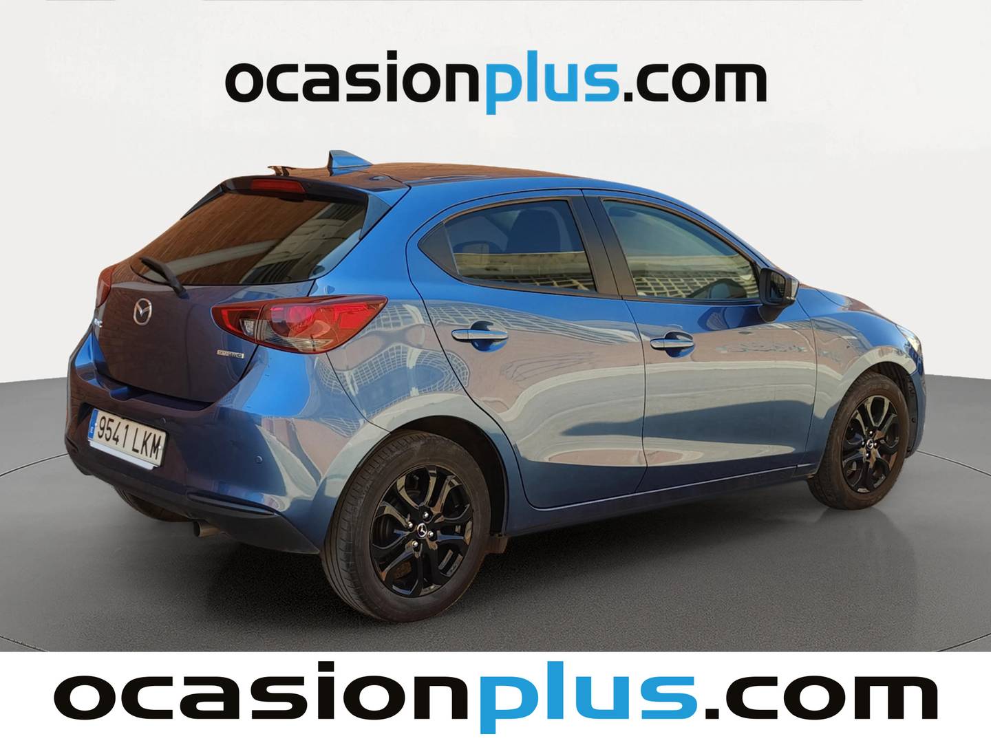 Foto trasera Mazda Mazda2 Mazda Mazda 2 1.5 GE Black Tech Edition (90 CV) derecha