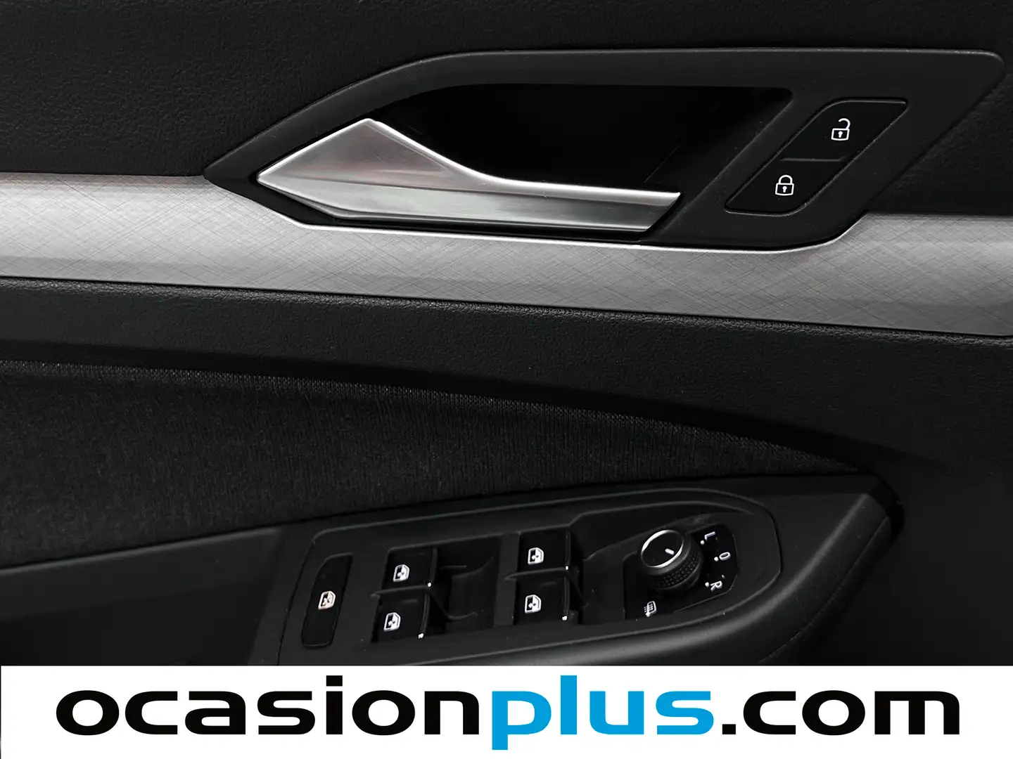 Foto Volkswagen Golf Volkswagen Golf Life 2.0 TDI  (115 CV)