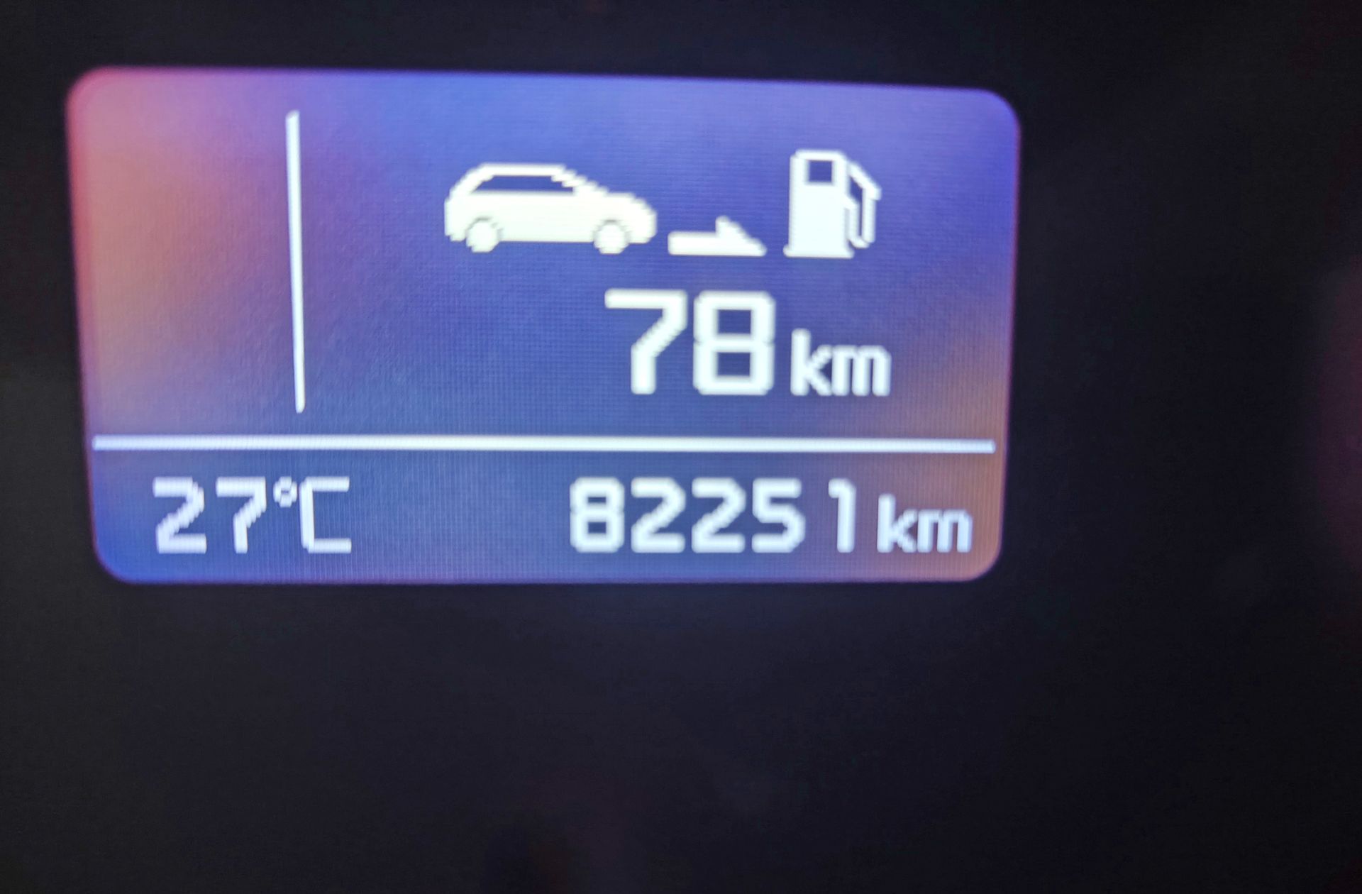 Kia Carens 1.6 GDi Uefa Euro 2016 Eco-Dynamics - foto 10