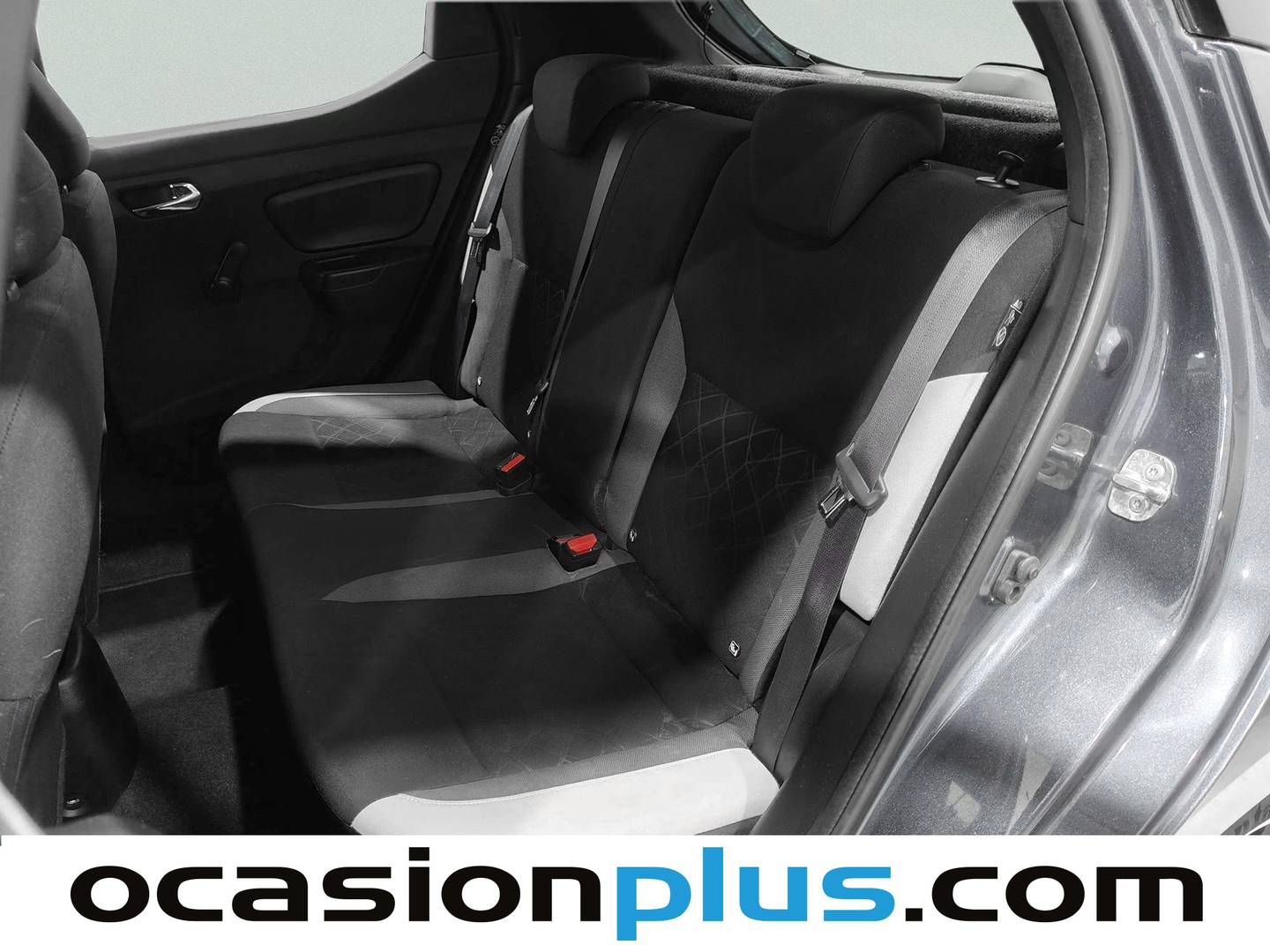 Foto asientos traseros Nissan Micra Nissan Micra IG-T 90 S&S Acenta (90 CV)