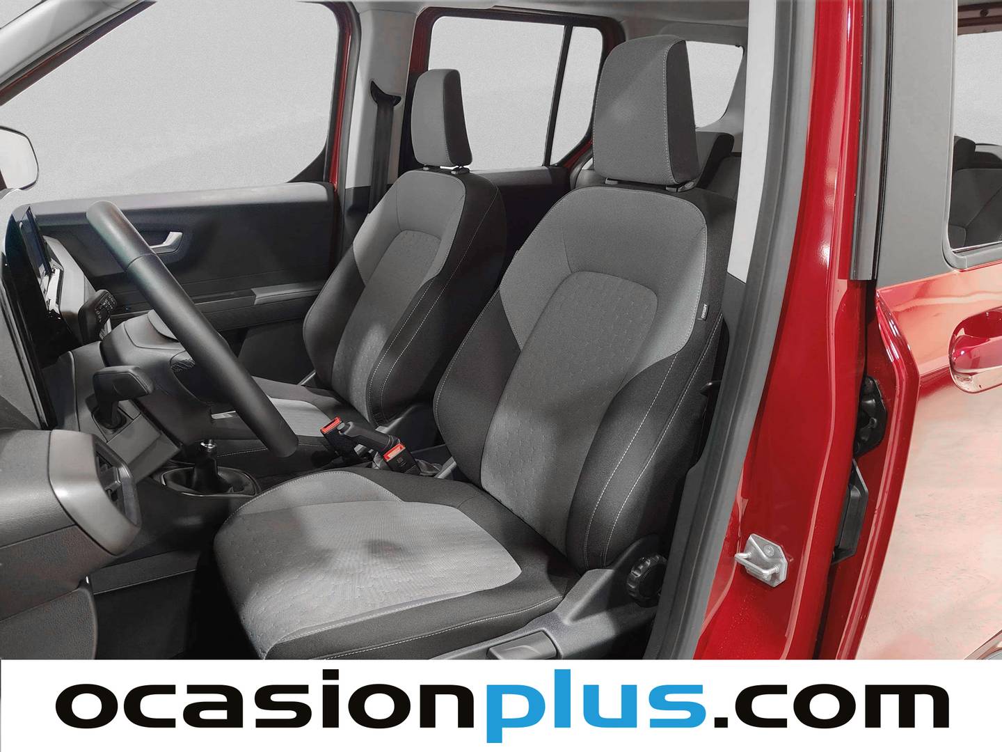 Foto asientos delanteros Ford Tourneo Courier Ford Tourneo Courier 1.0 EcoBoost Titanium (125 CV)
