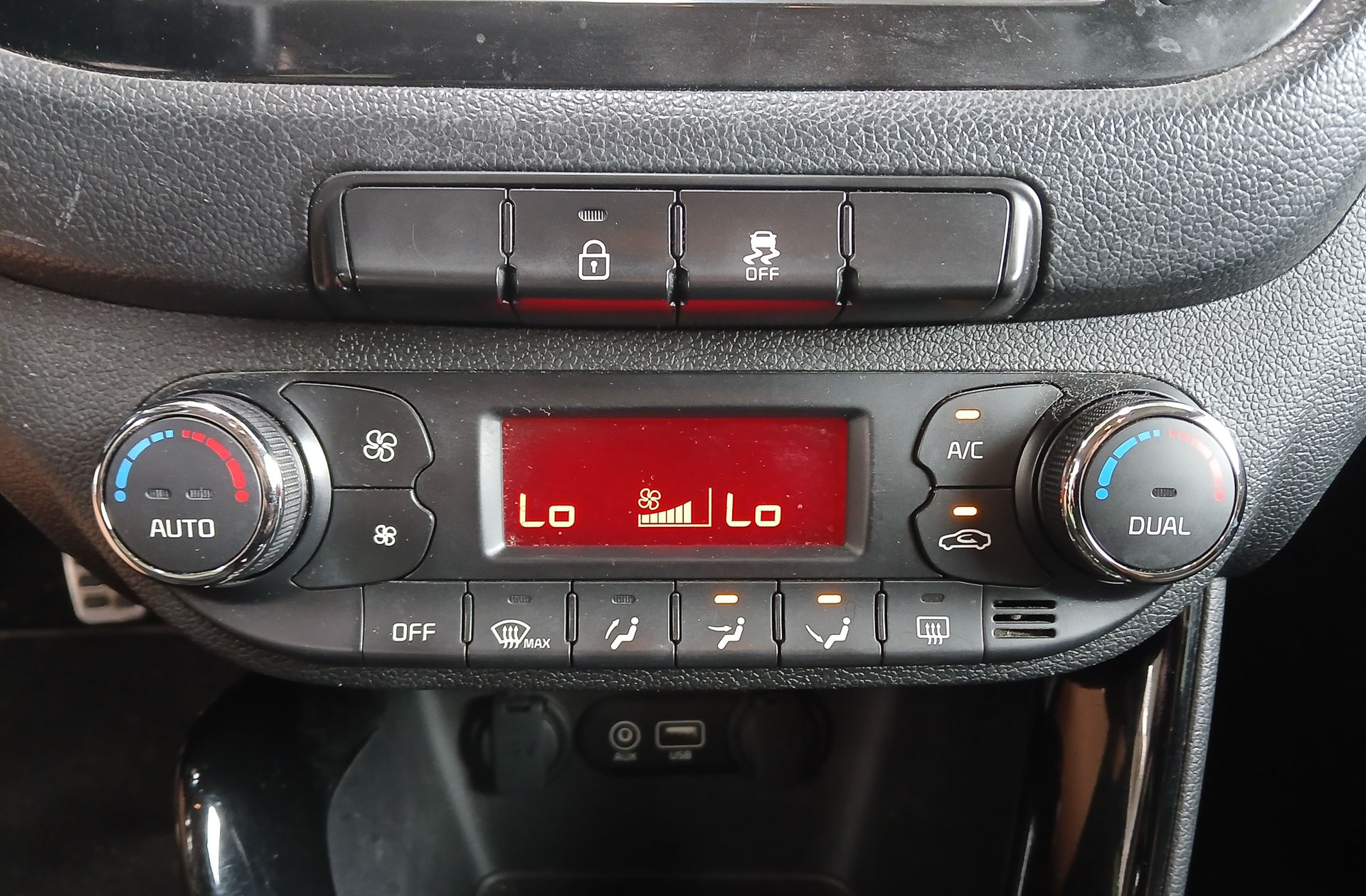 Kia Ceed 1.0 T-GDi Eco-Dynamics x-Tech17 - foto 34