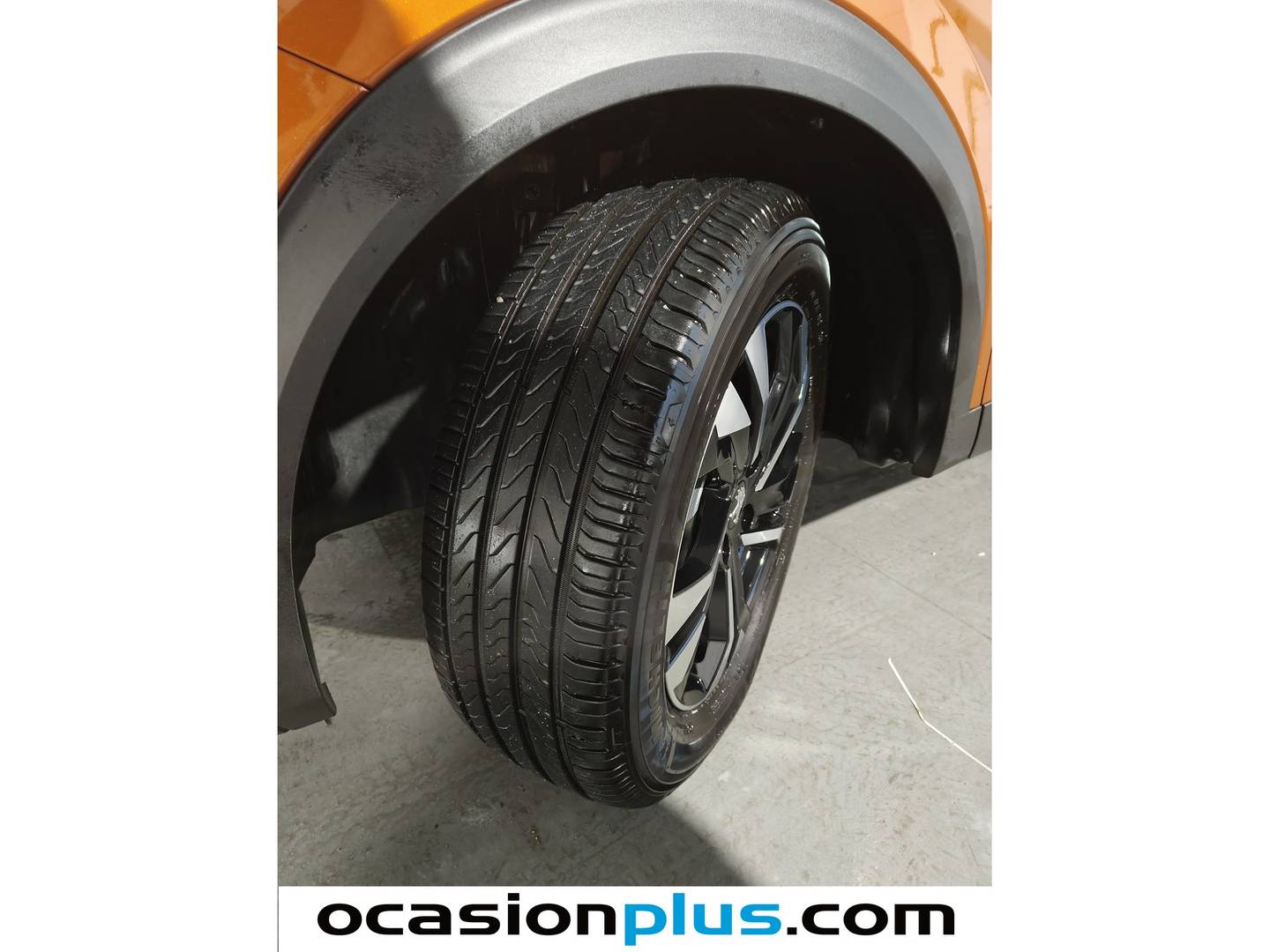 Foto Peugeot 2008 Peugeot 2008 BlueHDi 110 Allure Pack (110 CV)