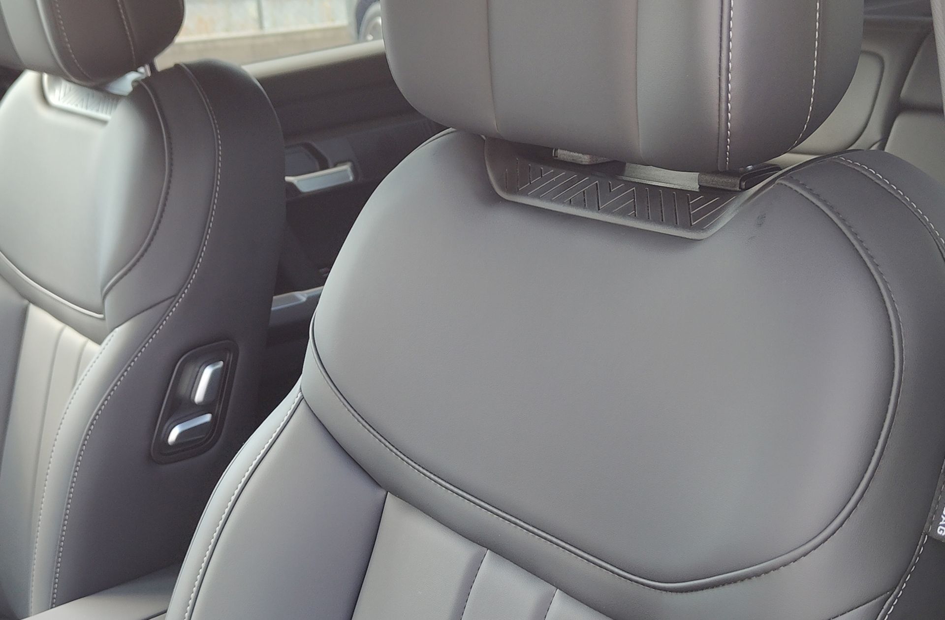Jaecoo 7 1.5 T-GDi PHEV +1DHT Select FWD - foto 6