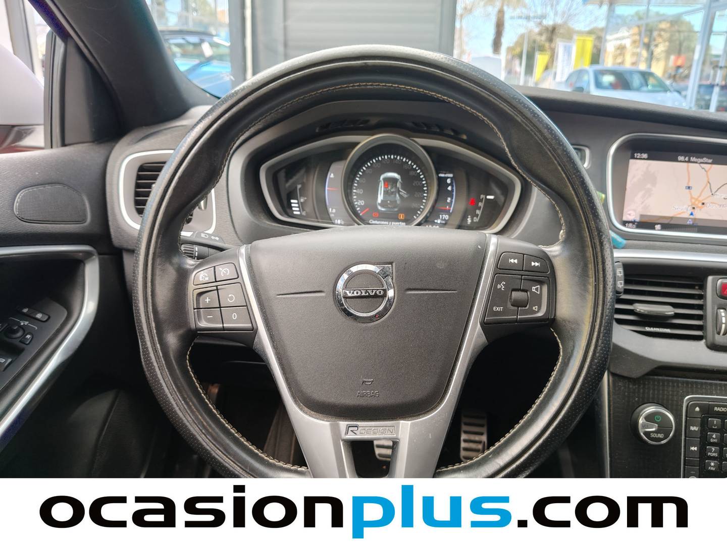 Volvo V40 Volvo V40 R-Design Momentum Auto (152 CV) automático