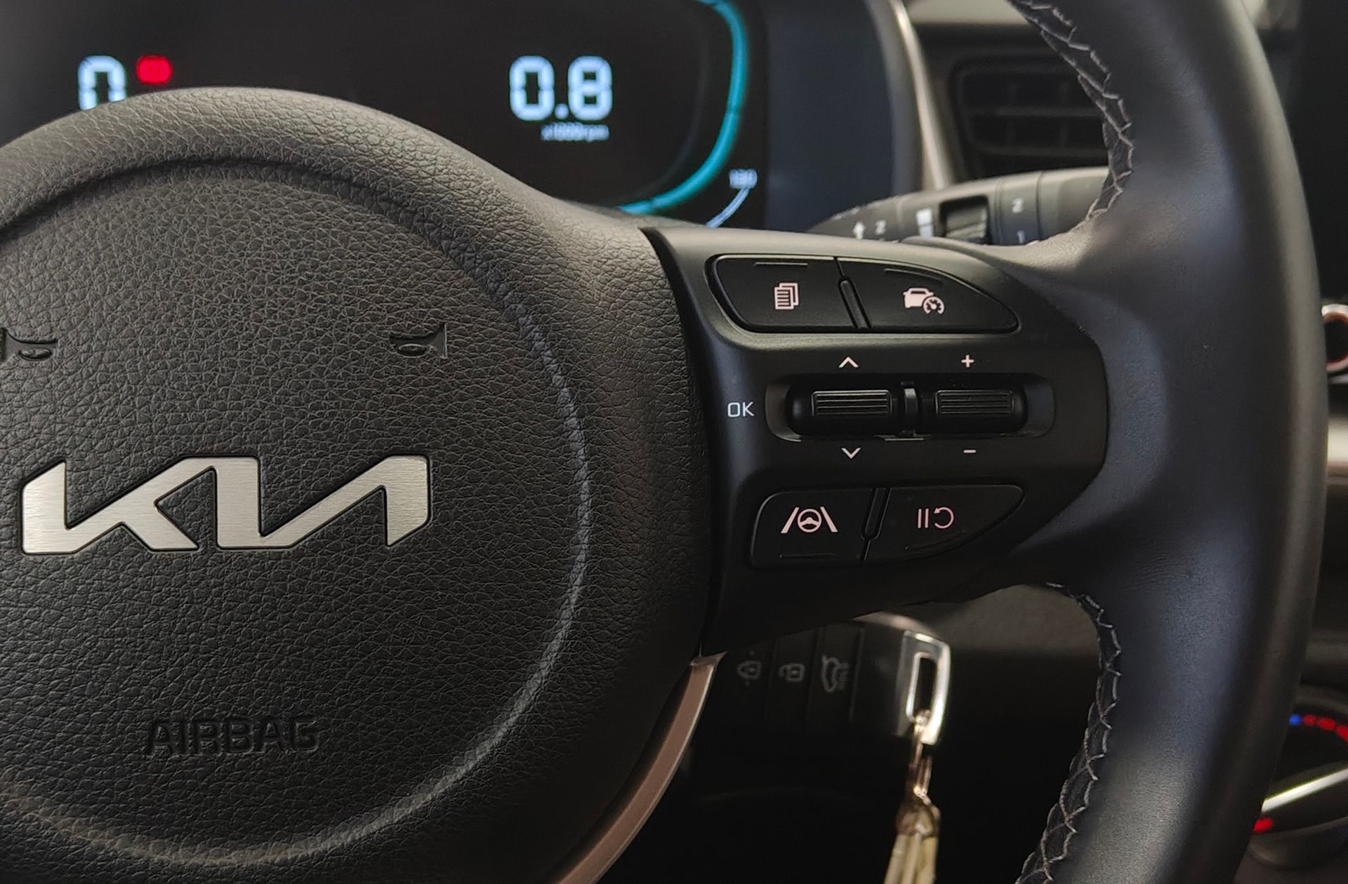 Kia Stonic 1.0 T-GDi MHEV Concept - foto 25