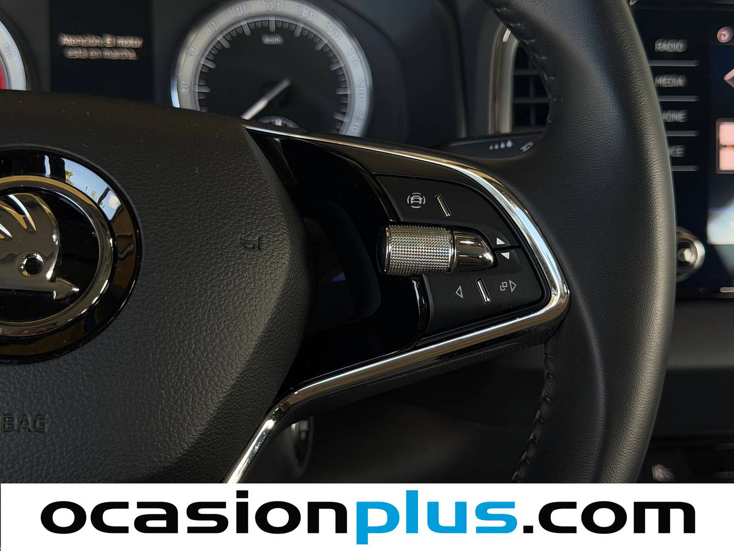 Skoda Karoq Skoda Karoq 1.0 TSI Ambition (110 CV) seminuevo