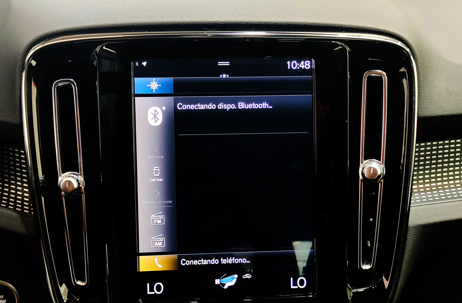 Volvo XC40 T4 R-Design - foto 34