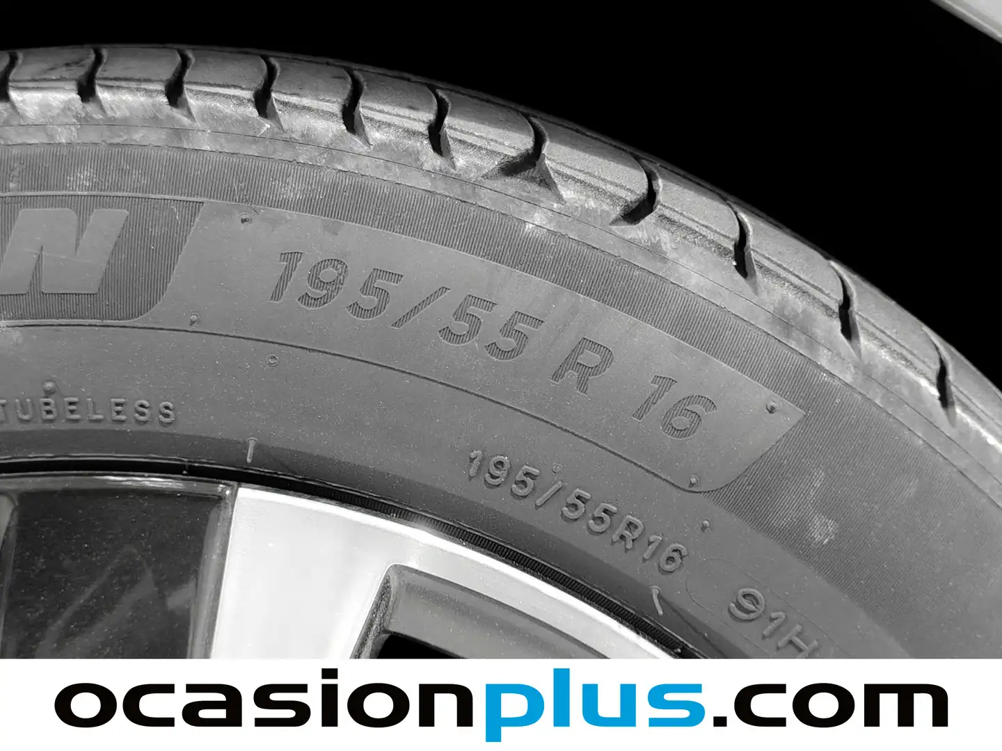 Foto Peugeot 208 Peugeot 208 PureTech 100 Allure (100 CV)