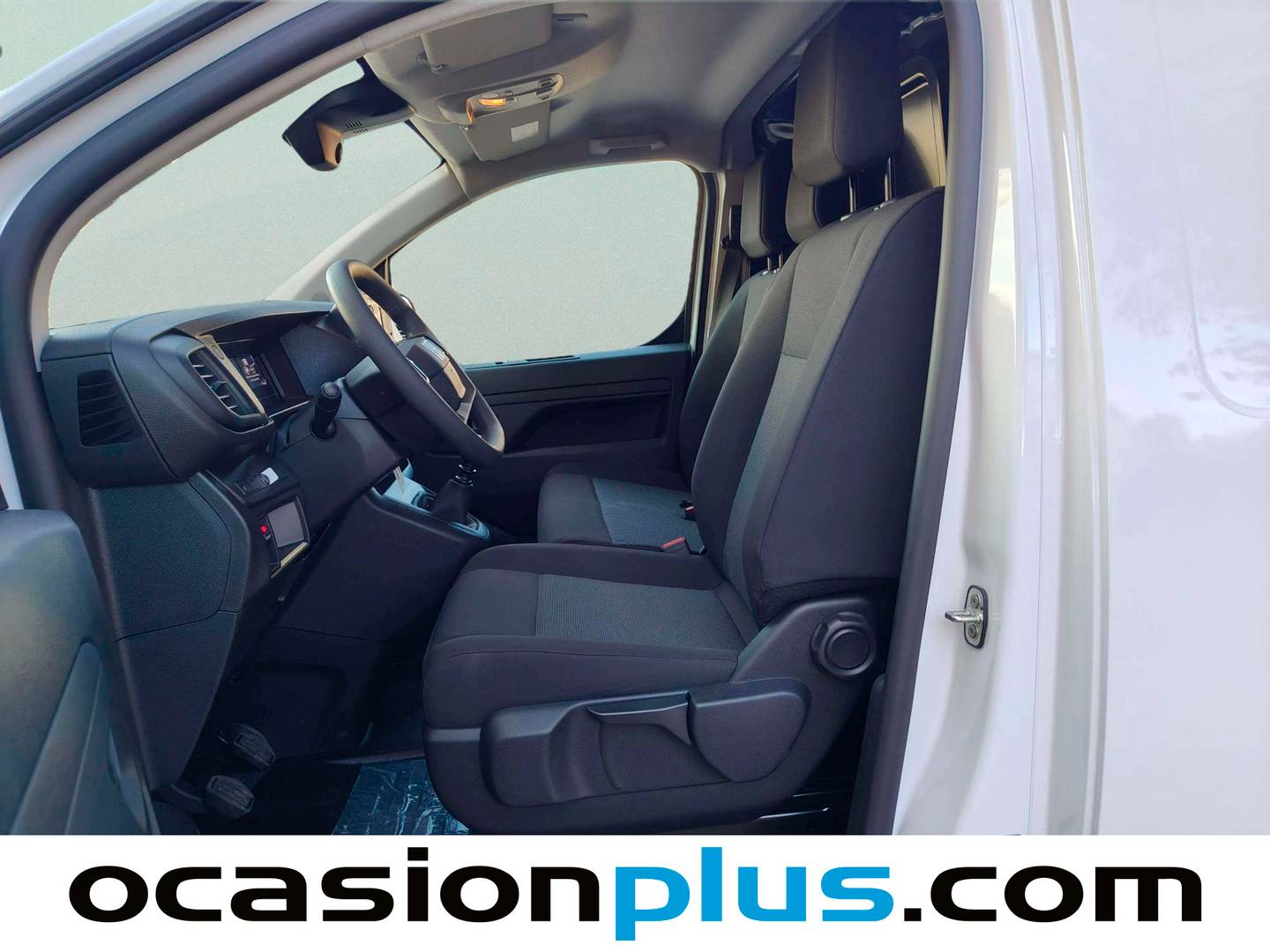 Foto asientos delanteros Fiat Scudo Fiat Scudo Furgón M 1.5 Diésel (120 CV)