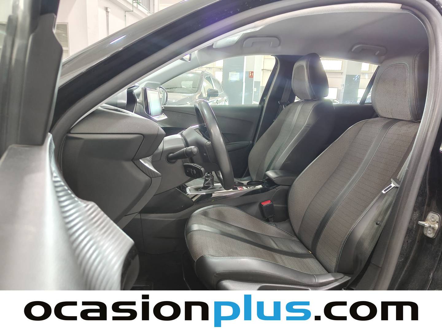 Foto asientos delanteros Peugeot 208 Peugeot 208 PureTech 100 Allure  (100 CV)