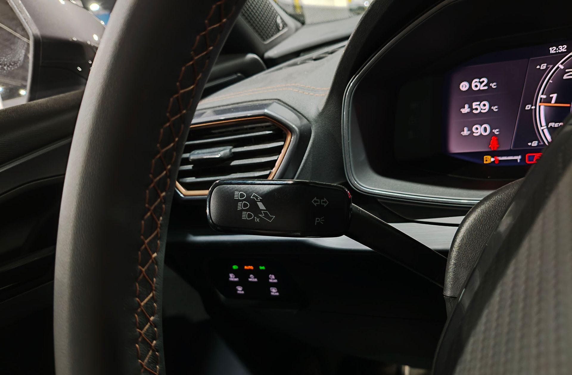 Cupra Formentor 2.0 TSI VZ DSG - foto 27