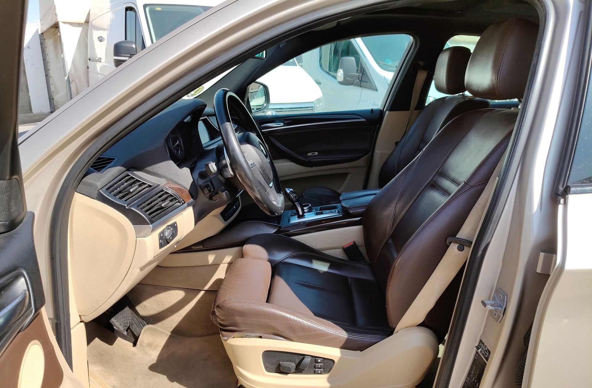 BMW X6 xDrive40d - foto 11