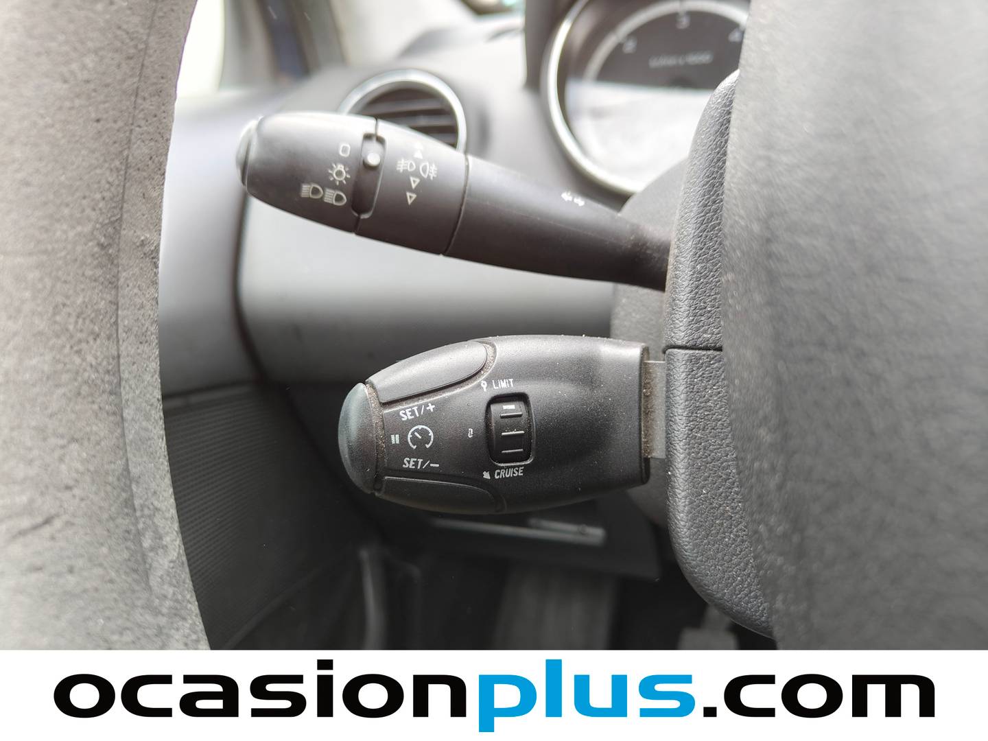 Extras y acabados del Peugeot 308 Peugeot 308 SW SW 1.6 e-HDI Access FAP (112 CV)