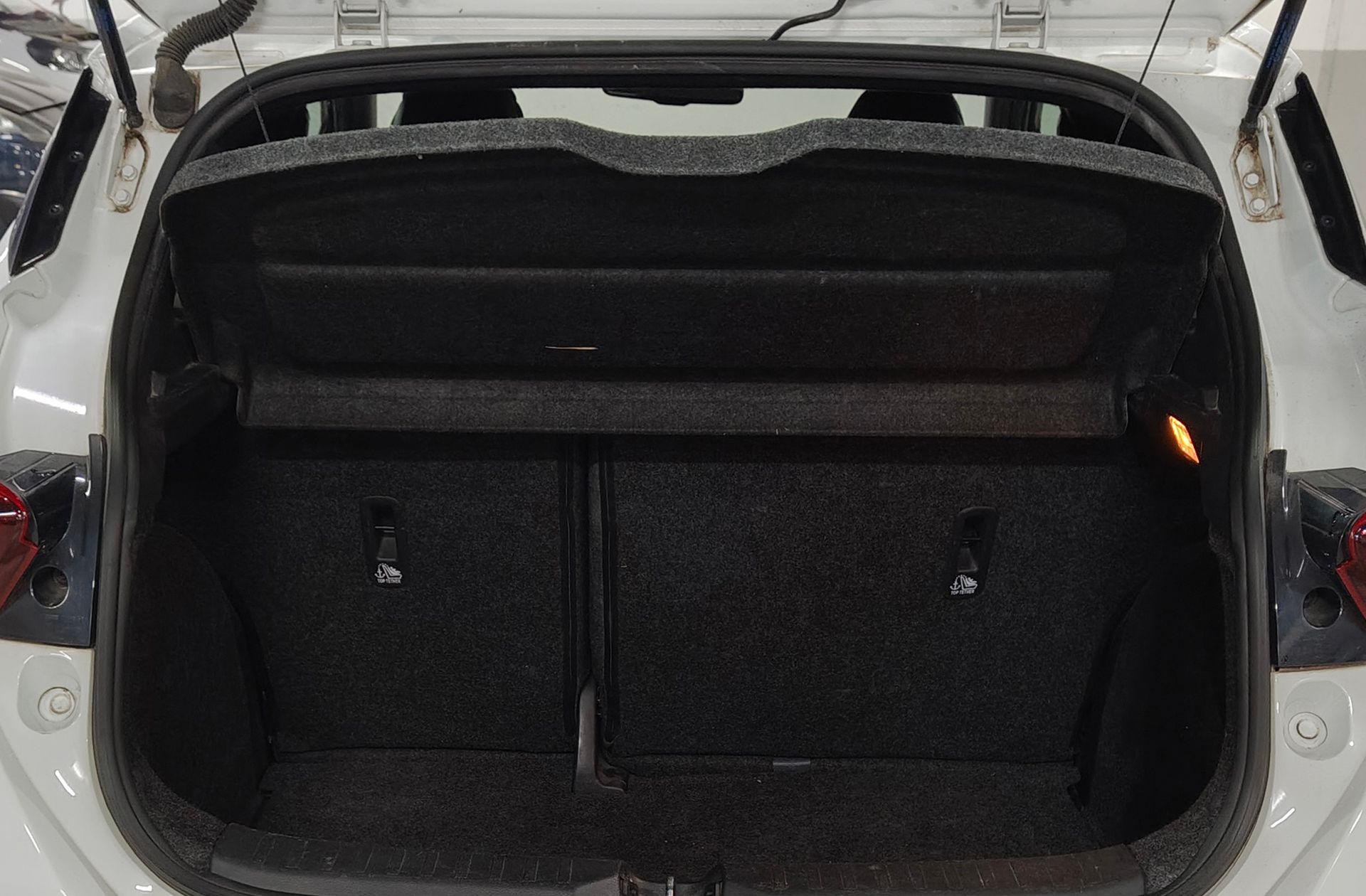 Nissan Micra DIG-T N-Sport - foto 16