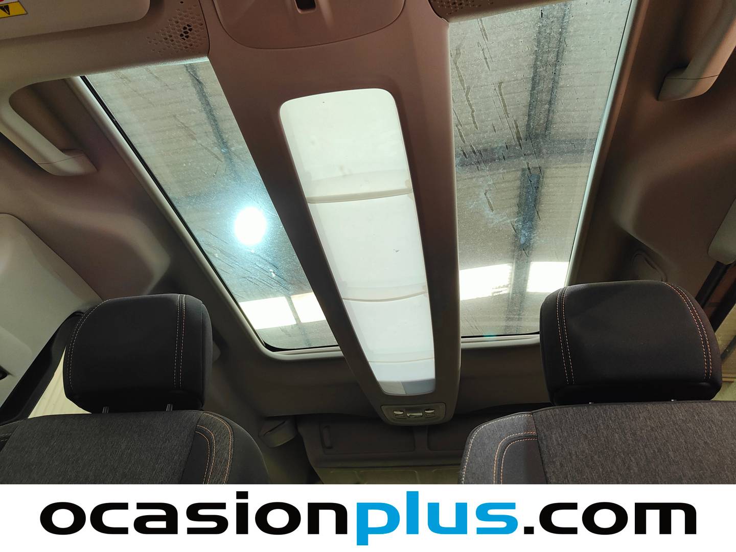 Extras y acabados del Peugeot Rifter Peugeot Rifter PureTech 130 GT Line Standard EAT8 (130 CV)