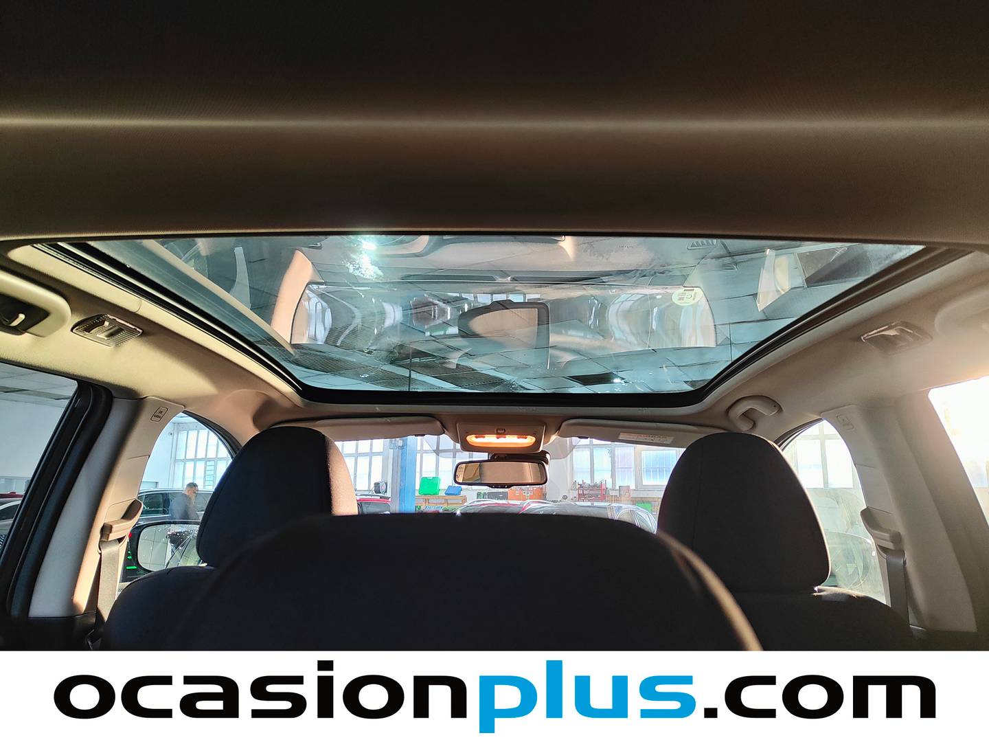 Extras y acabados del Nissan QASHQAI Nissan Qashqai 1.5 dCi N-Connecta 4x2 (110 CV)