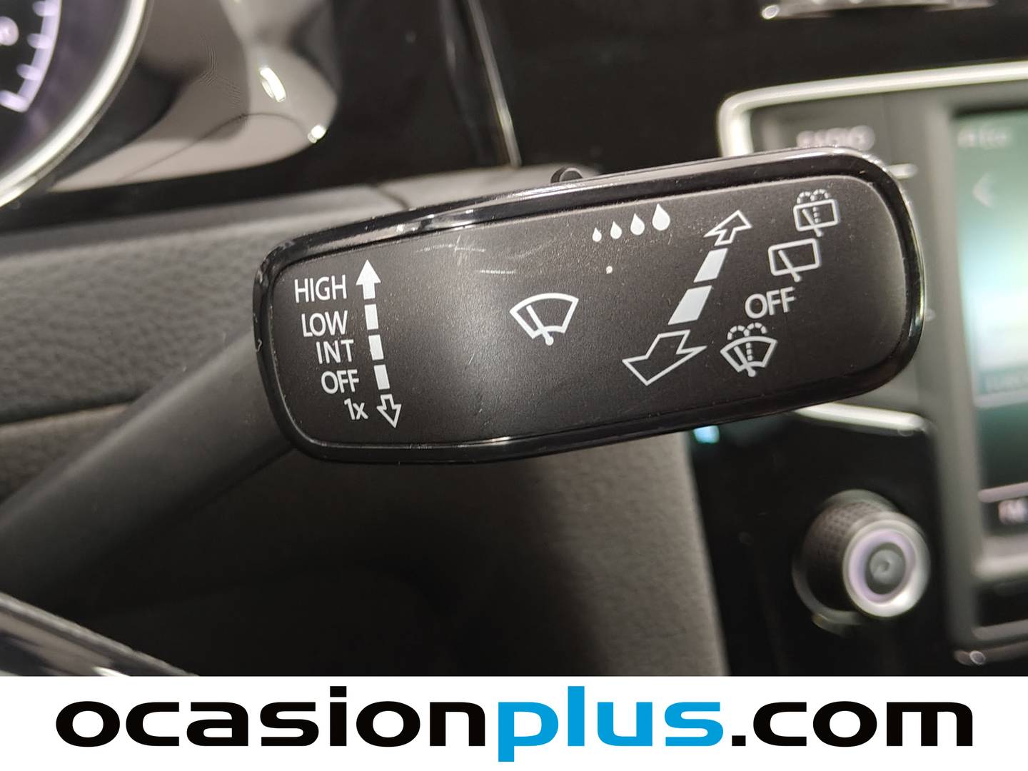 Volkswagen Golf Volkswagen Golf Sport 1.6 TDI BMT (110 CV) DSG Pack R-Line al mejor precio