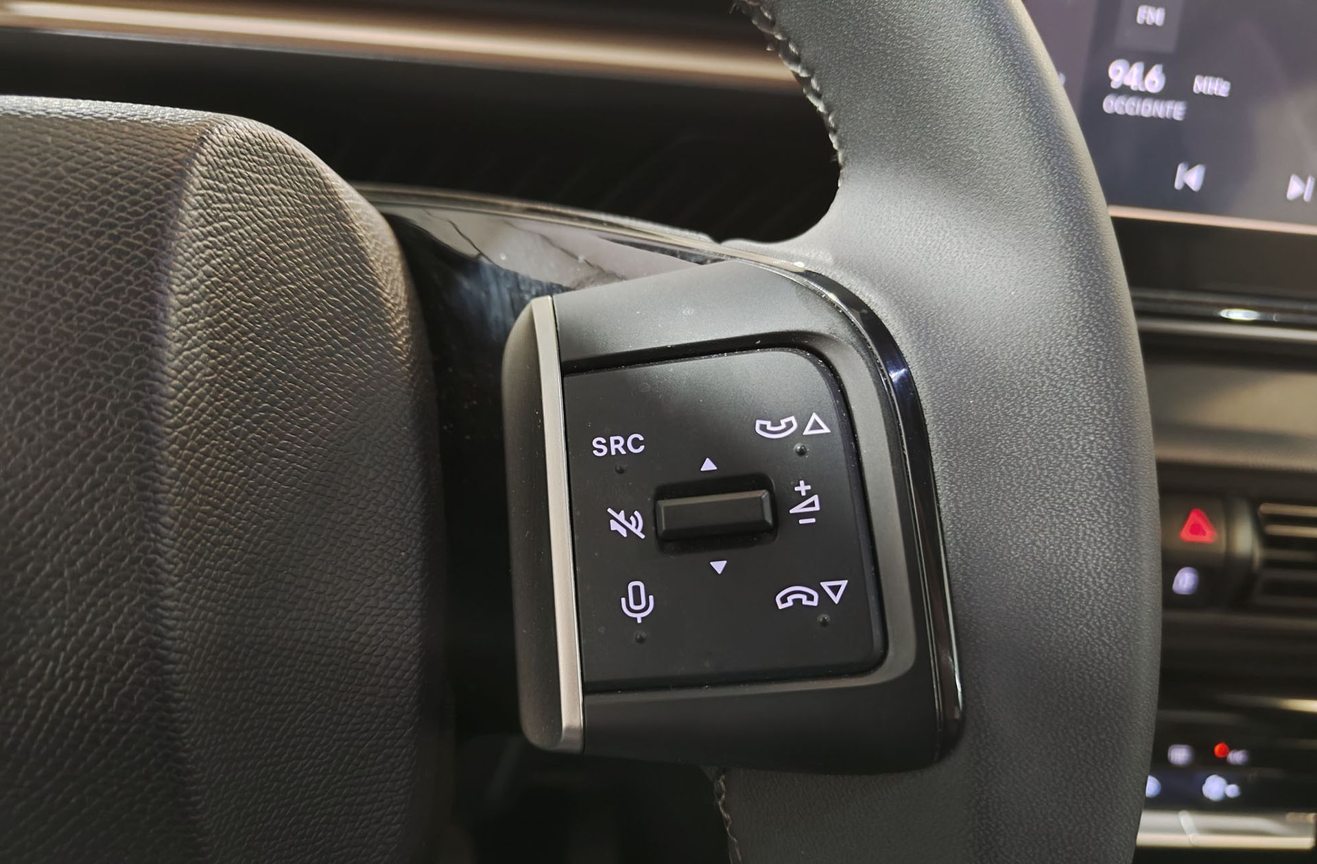 Citroën C3 Aircross Hybrid 145 Plus e-DCS6 - foto 25