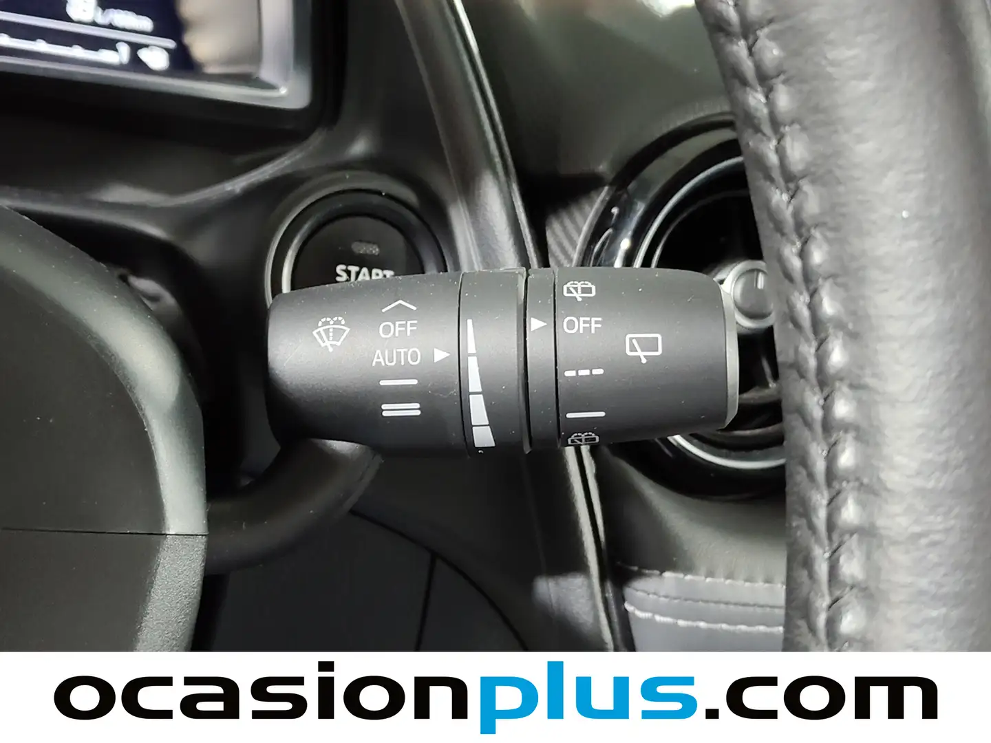 Foto Mazda CX-3 Mazda CX-3 2.0 G Zenith 2WD AT (121 CV)