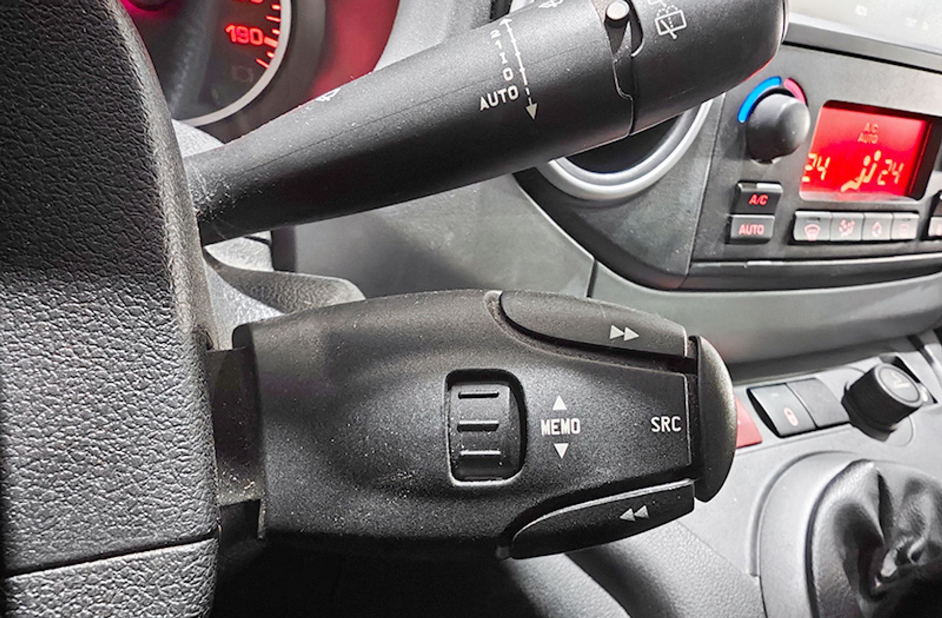 Peugeot Partner Tepee Combi 1.6 BlueHDi Outdoor - foto 26