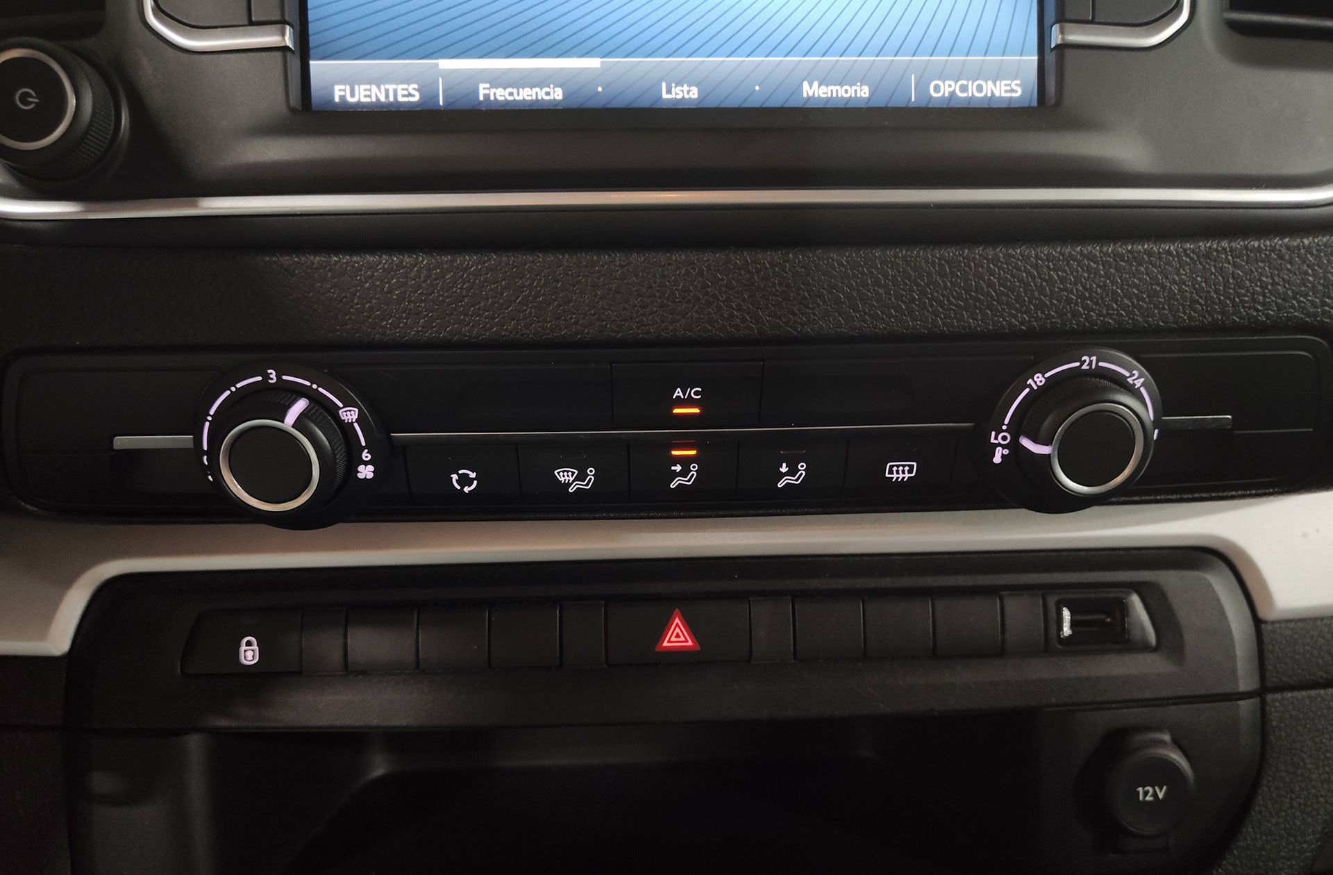 Toyota Proace Verso 2.0D VX Plus Shuttle L1 9 plazas - foto 27