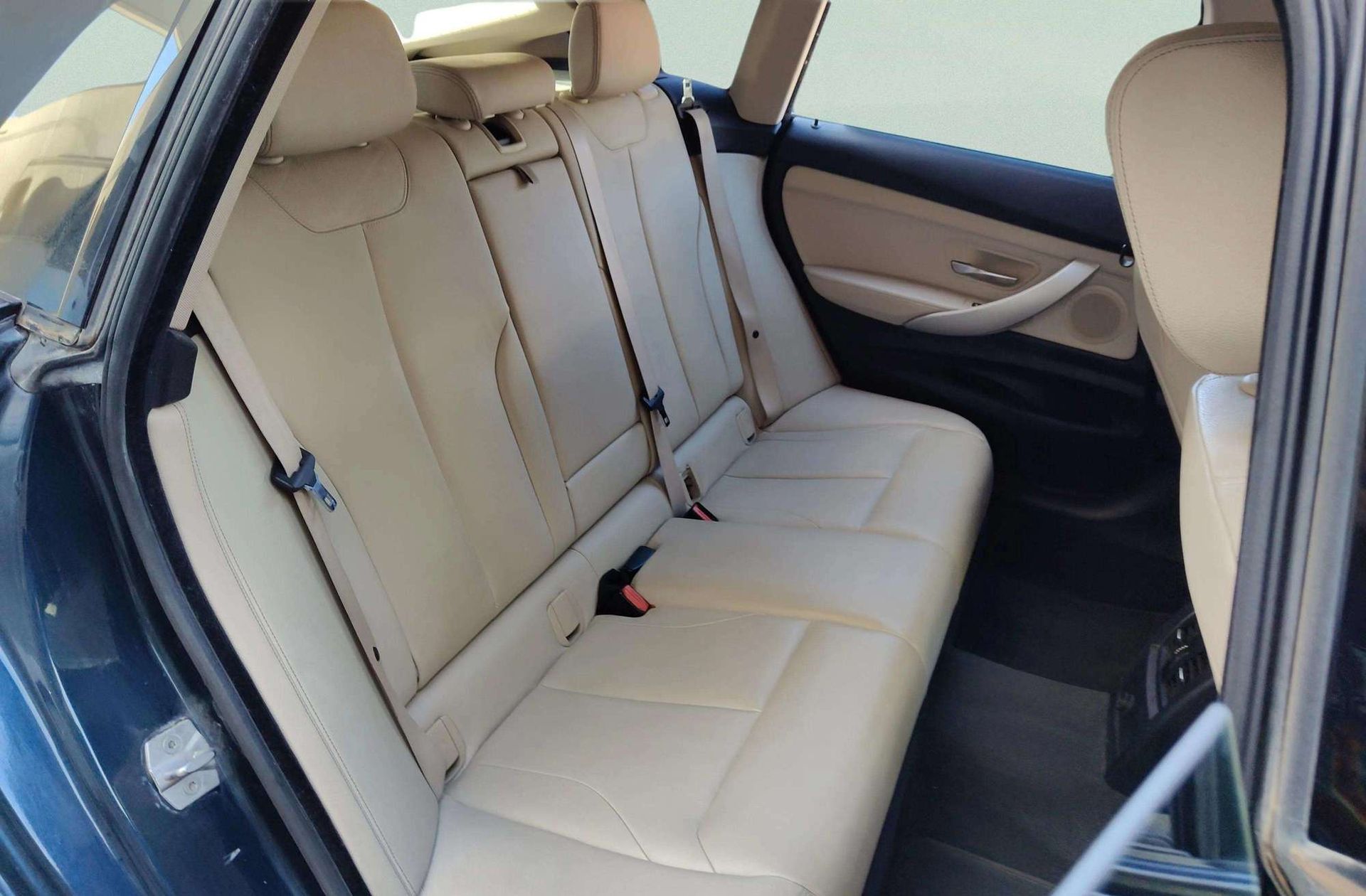 BMW Serie 3 318d Gran Turismo - foto 15