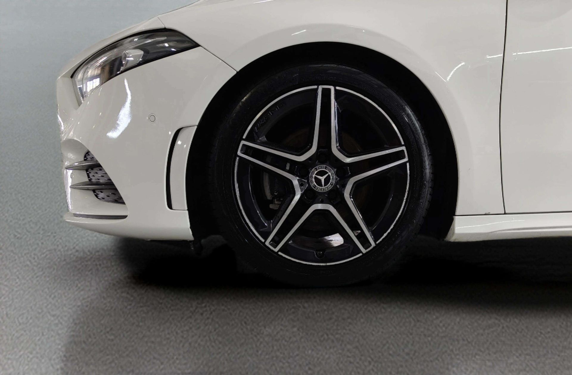 Mercedes-Benz Clase A 200 d Sedán Pack AMG - foto 35