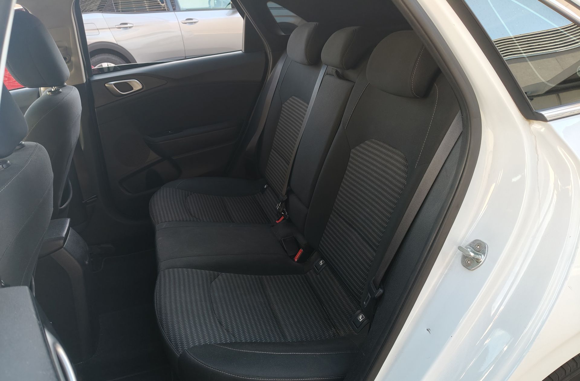 Kia Ceed 1.0 T-GDi Drive - foto 10